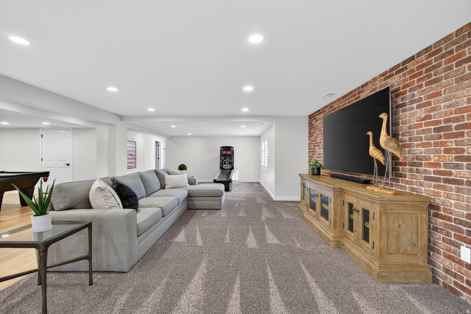 5873 S JORDAN CANAL RD, Taylorsville, UT, 84129