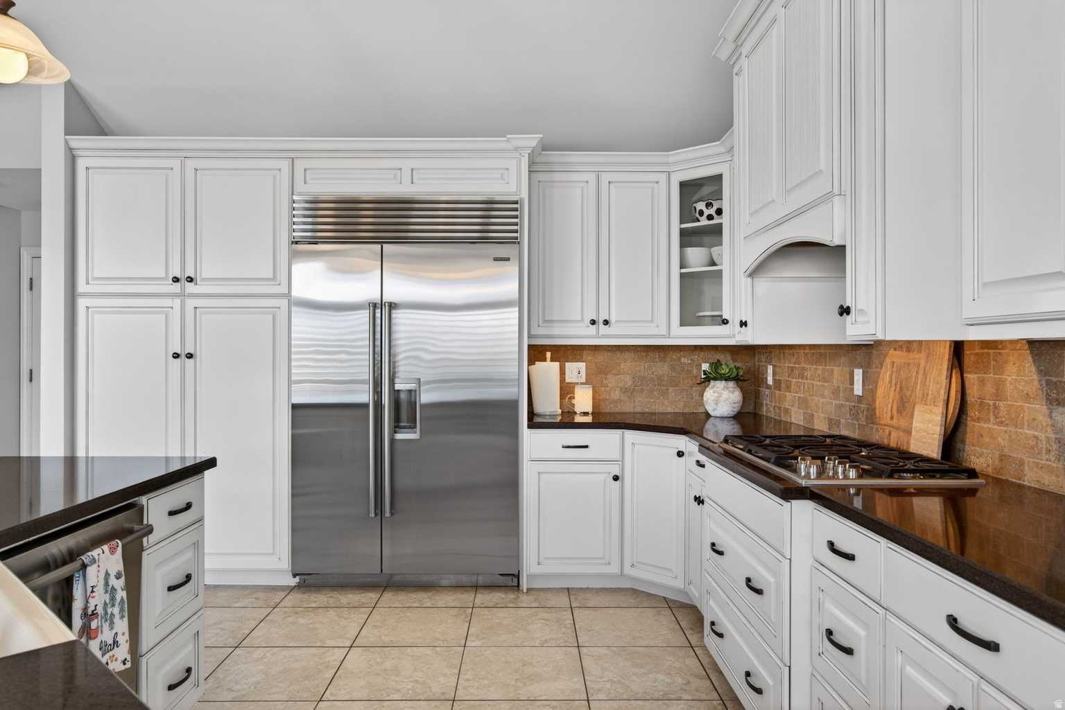 5873 S JORDAN CANAL RD, Taylorsville, UT, 84129