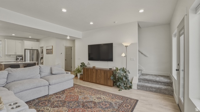 108 W RYKER LN, Midvale, UT, 84047