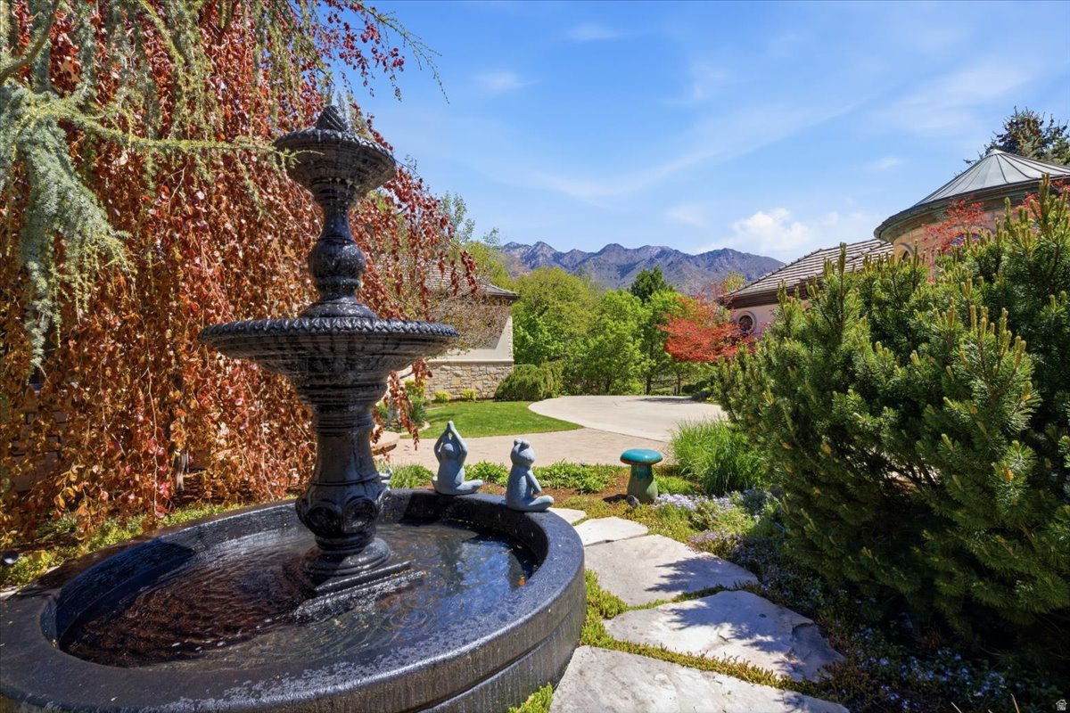 6274 S OLES LN E, Holladay, UT, 84121 6274 S OLES LN E, Holladay, UT, 84121