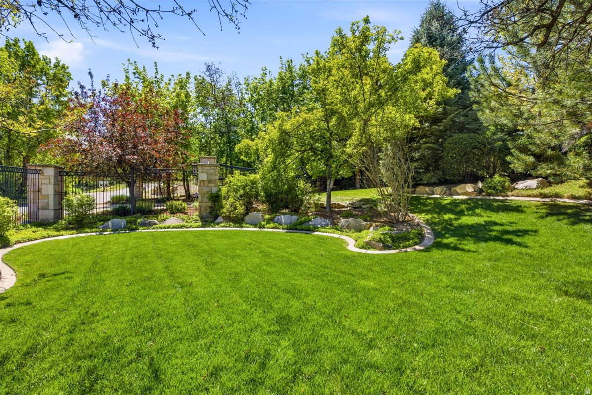 6274 S OLES LN E, Holladay, UT, 84121 6274 S OLES LN E, Holladay, UT, 84121