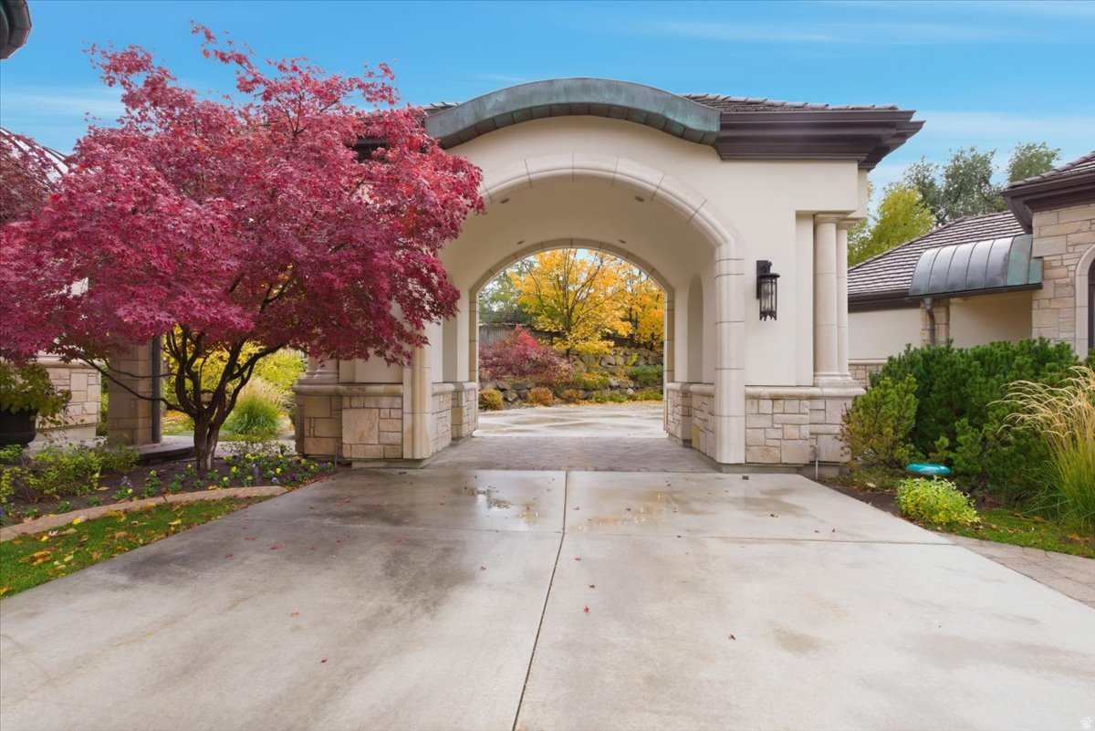 6274 S OLES LN E, Holladay, UT, 84121 6274 S OLES LN E, Holladay, UT, 84121