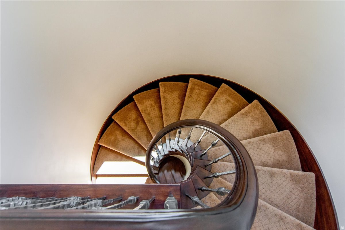 6274 S OLES LN E, Holladay, UT, 84121 6274 S OLES LN E, Holladay, UT, 84121