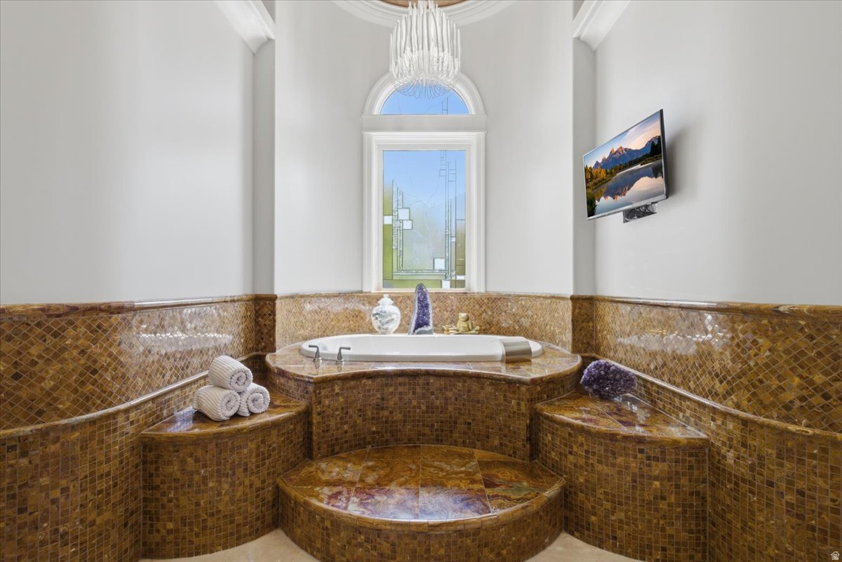 6274 S OLES LN E, Holladay, UT, 84121