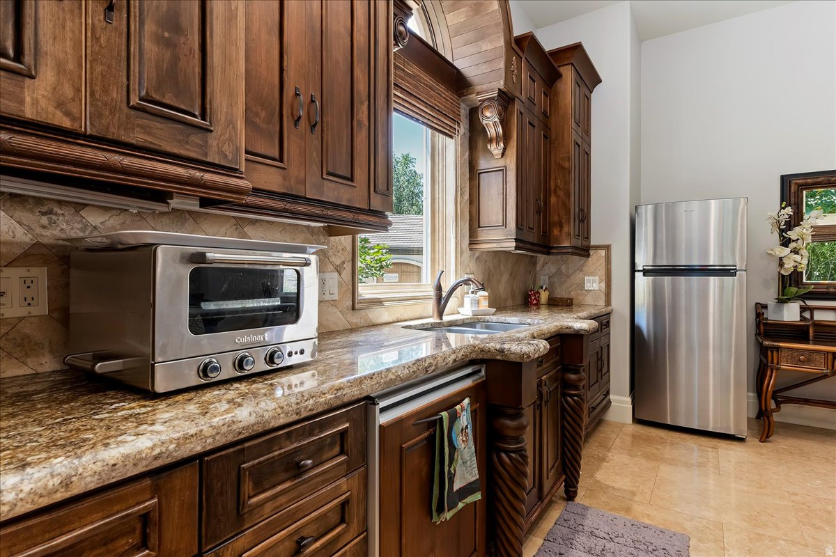 6274 S OLES LN E, Holladay, UT, 84121