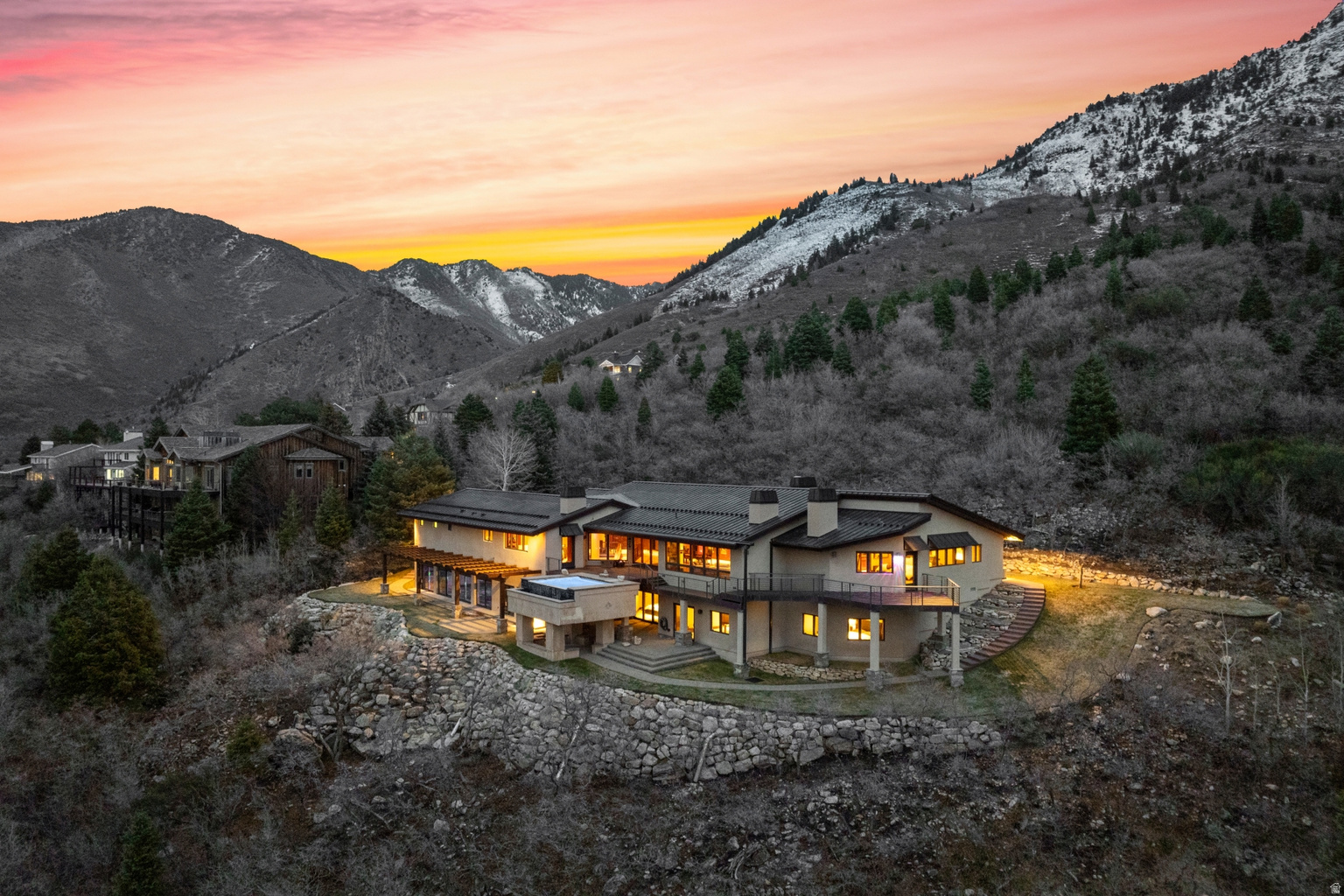4552 S ZARAHEMLA DR E, Millcreek, UT, 84124