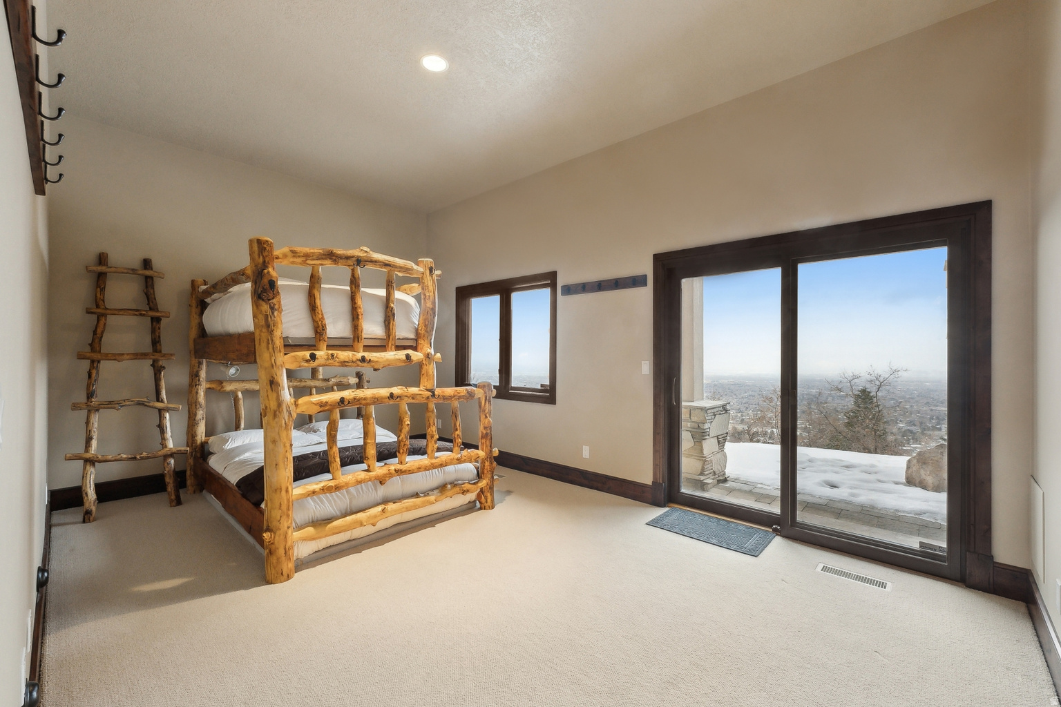 4552 S ZARAHEMLA DR E, Millcreek, UT, 84124