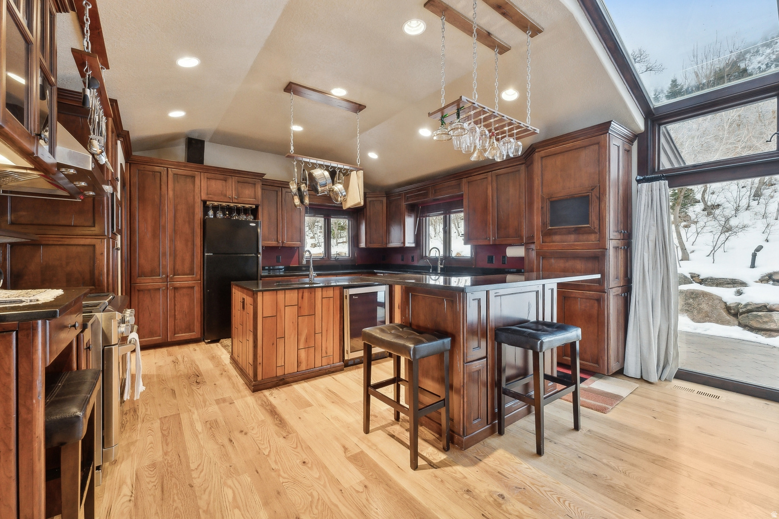 4552 S ZARAHEMLA DR E, Millcreek, UT, 84124