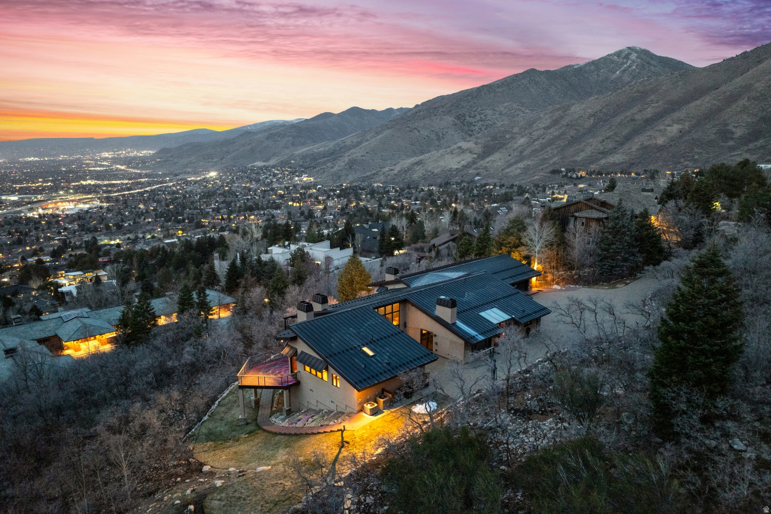 4552 S ZARAHEMLA DR E, Millcreek, UT, 84124