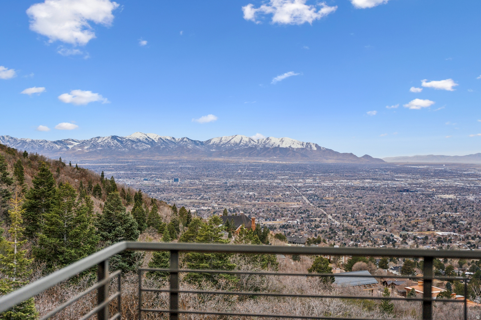 4552 S ZARAHEMLA DR E, Millcreek, UT, 84124