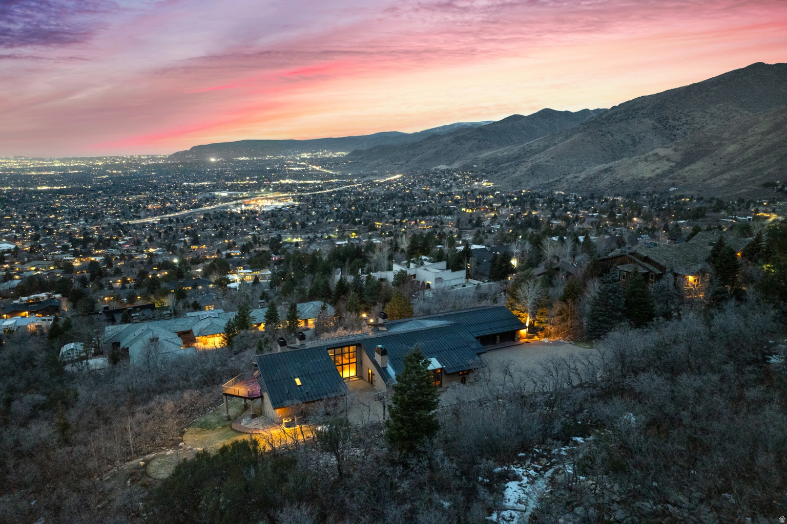 4552 S ZARAHEMLA DR E, Millcreek, UT, 84124