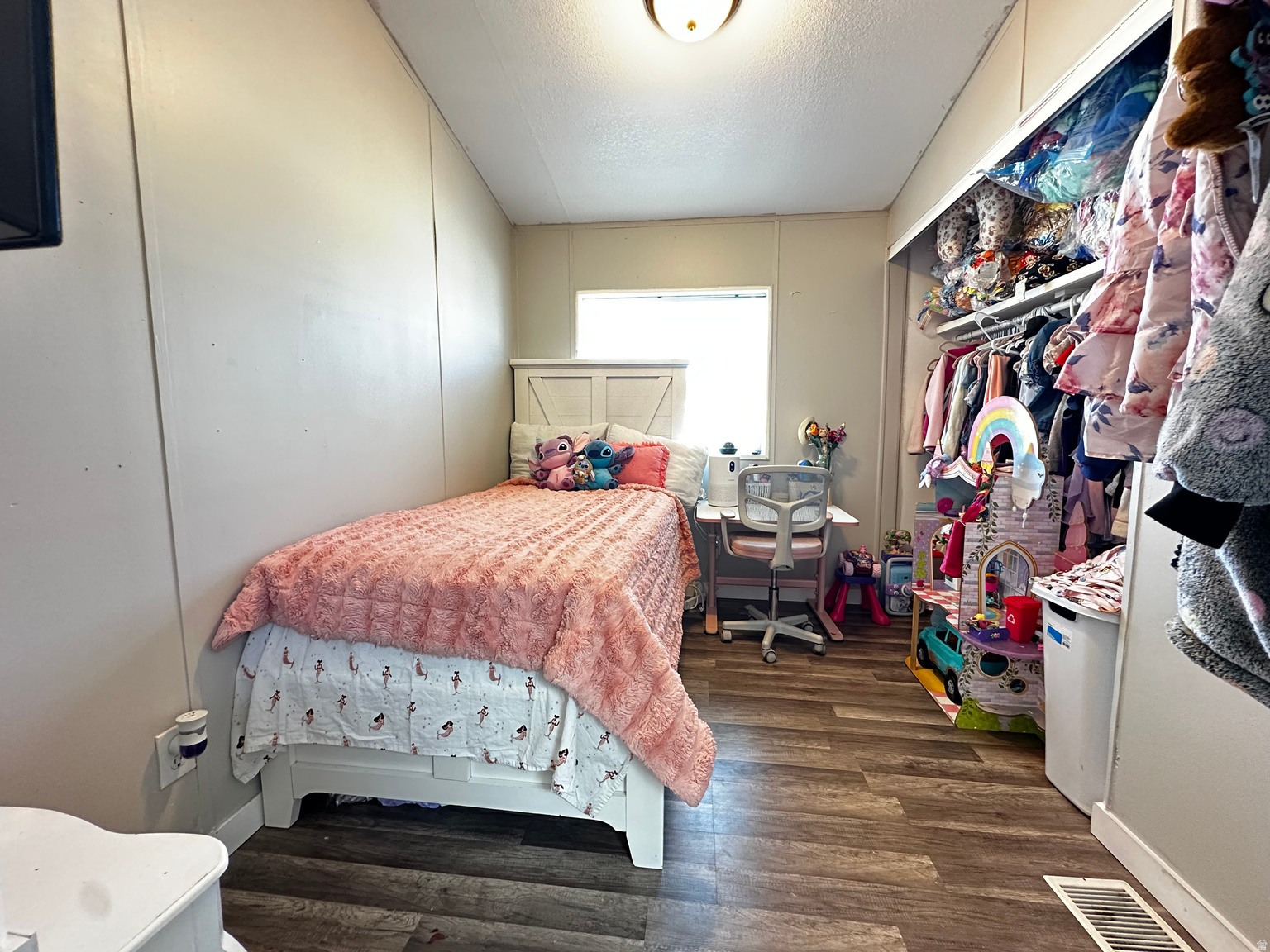 3745 S DEER VALLEY DR W UNIT 145, Magna, UT, 84044