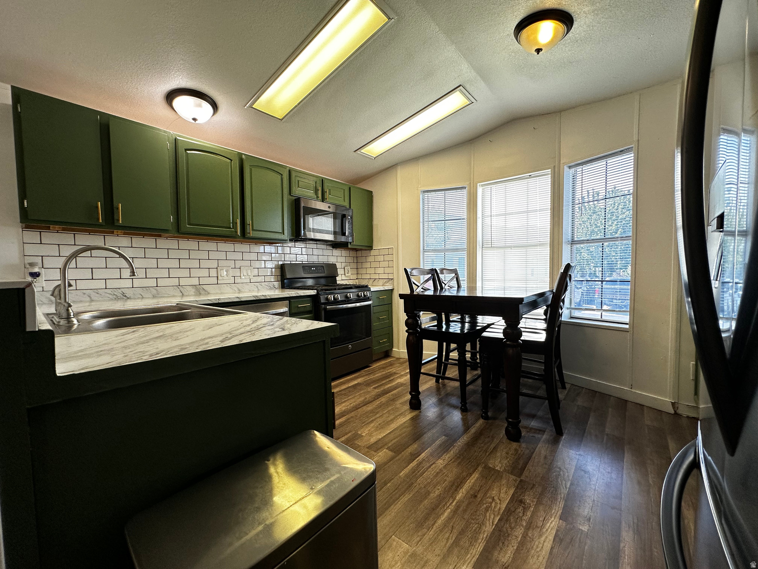 3745 S DEER VALLEY DR W UNIT 145, Magna, UT, 84044