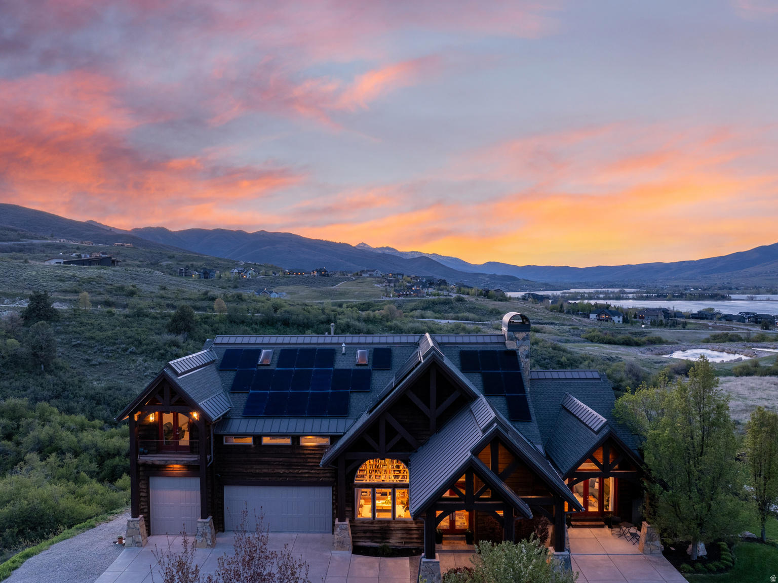 6438 E SUMMIT CV, Huntsville, UT, 84317