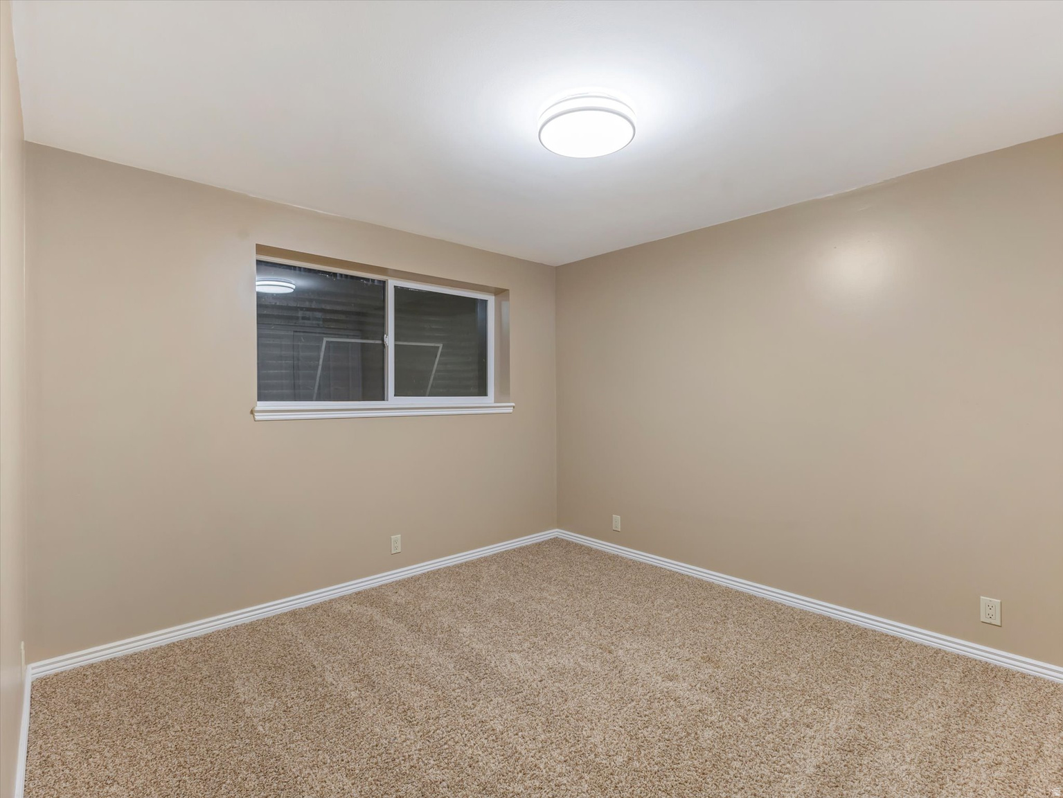 1969 E FALCONHURST CIR S, Sandy, UT, 84092