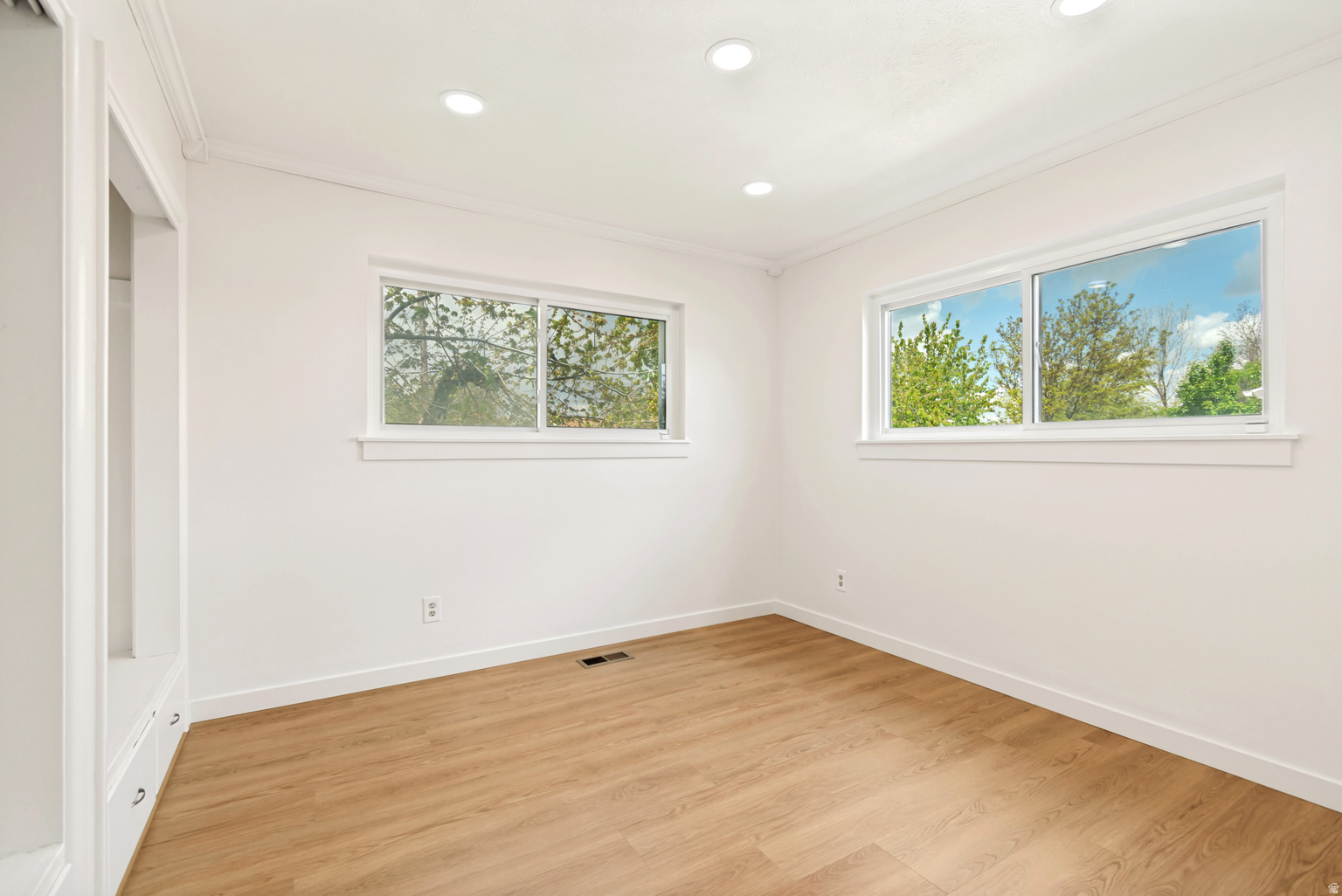 8947 S 500 E, Sandy, UT, 84070