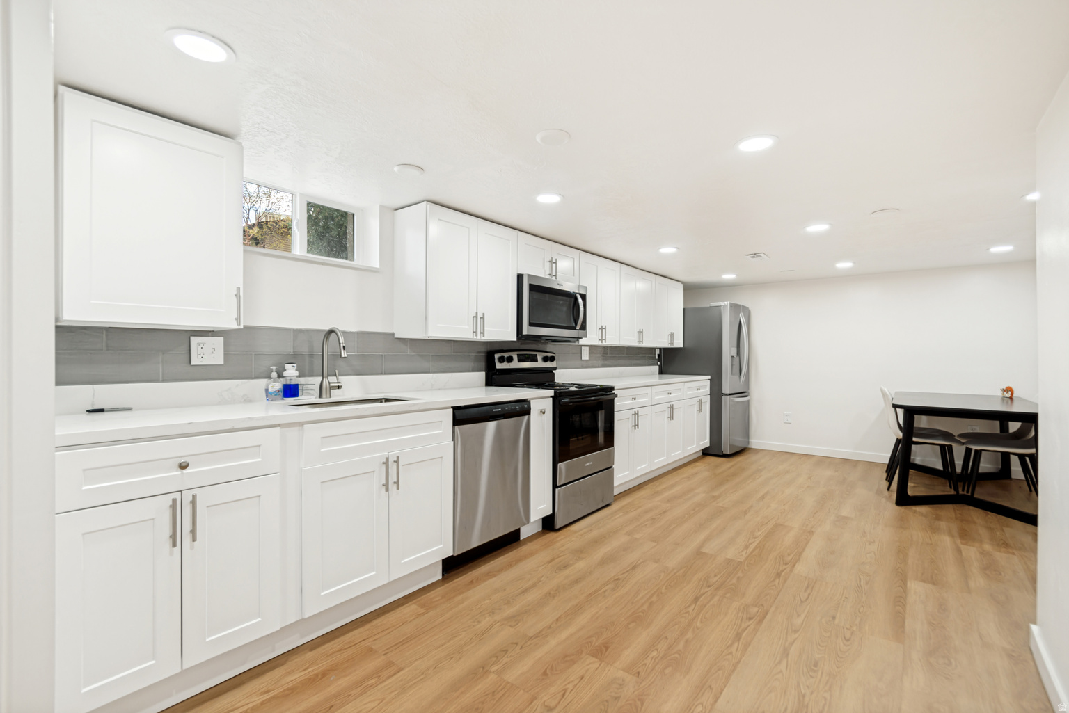 8947 S 500 E, Sandy, UT, 84070