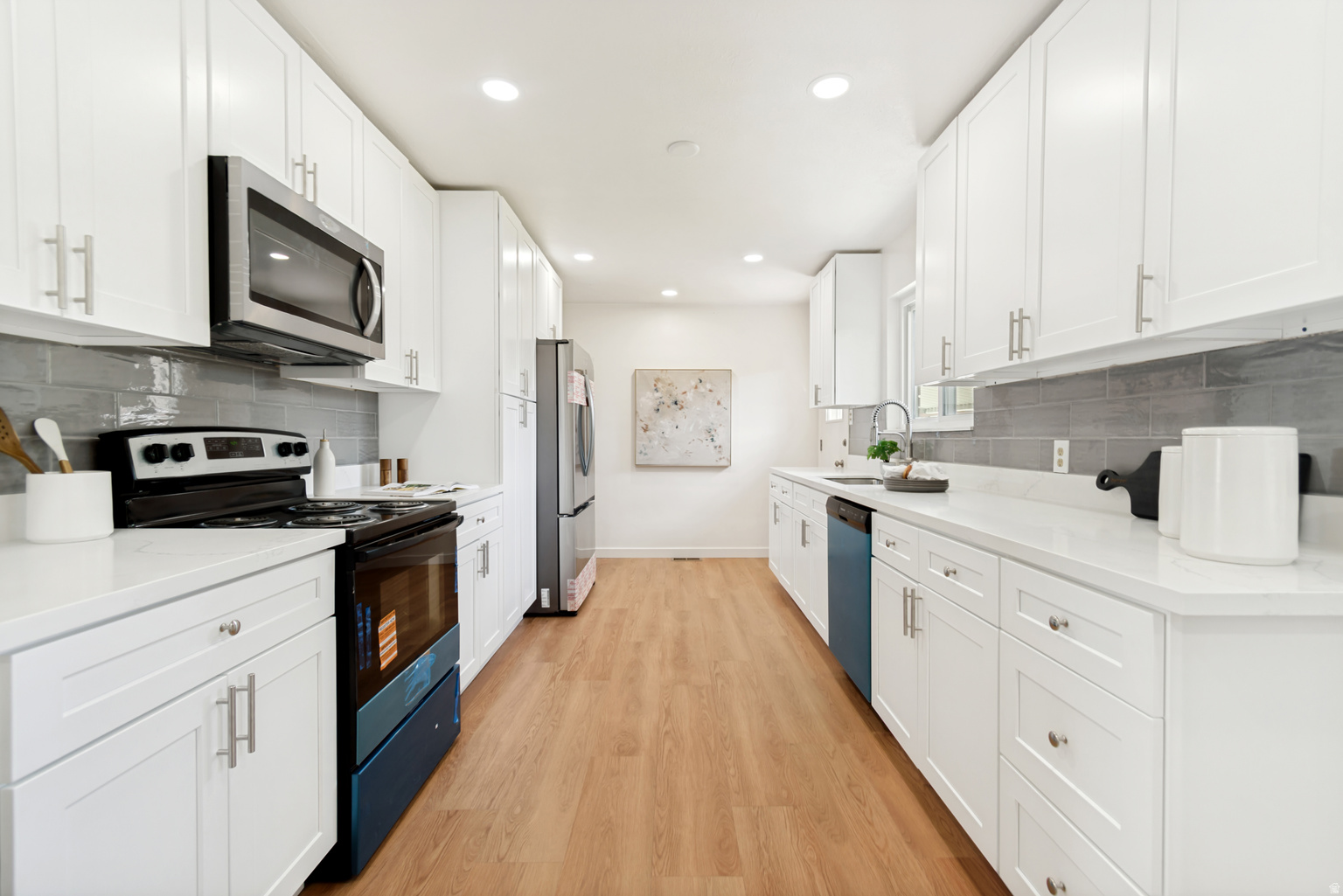 8947 S 500 E, Sandy, UT, 84070