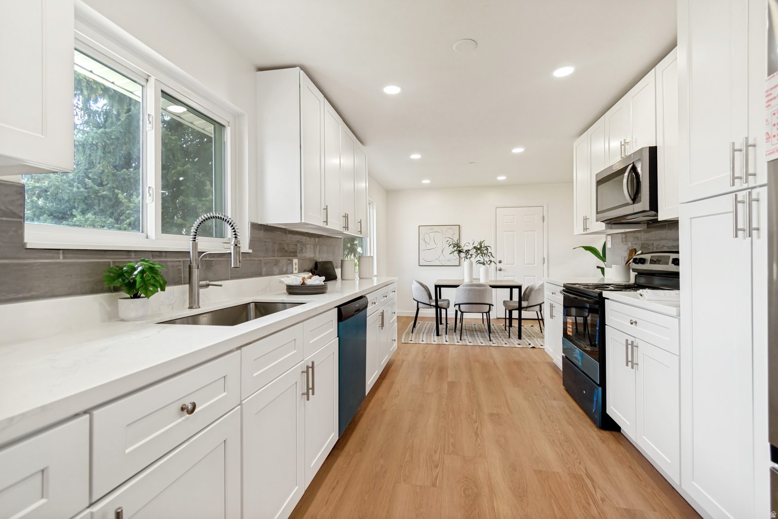 8947 S 500 E, Sandy, UT, 84070