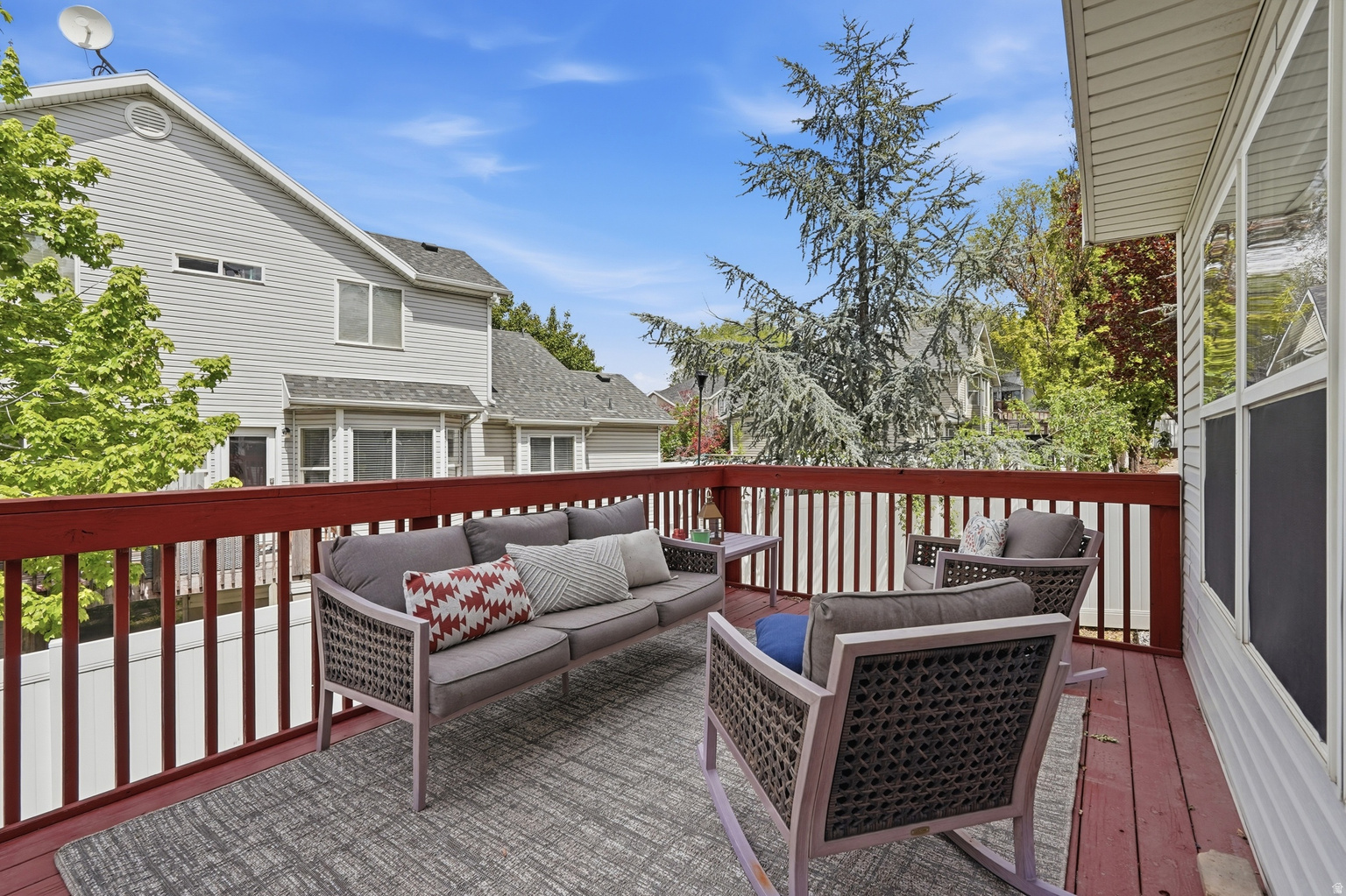 581 E COMPASS CIR N, North  Salt  Lake, UT, 84054