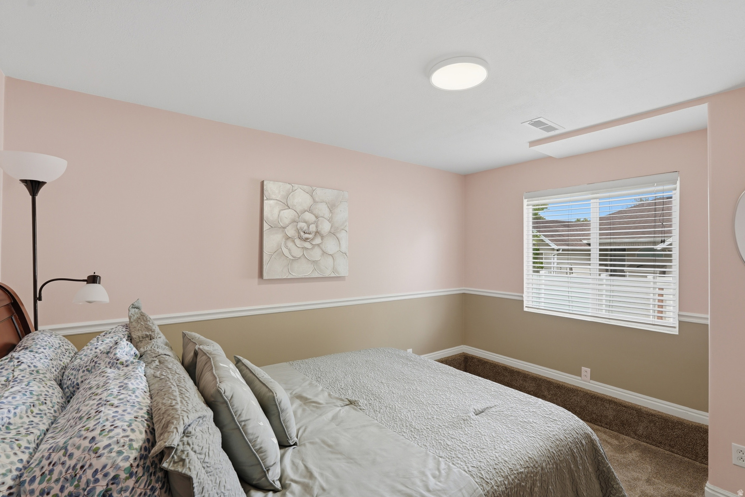 581 E COMPASS CIR N, North  Salt  Lake, UT, 84054