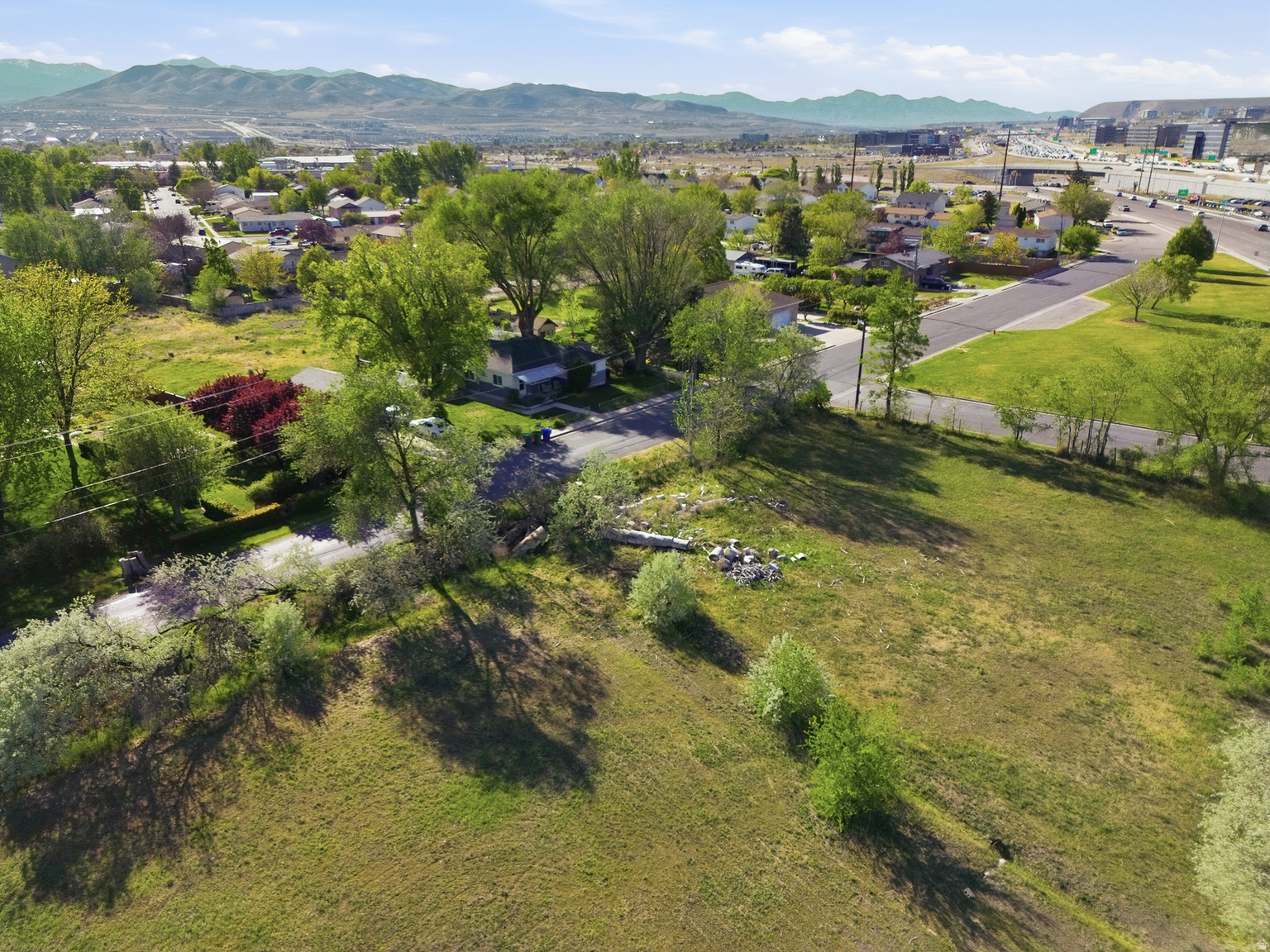 915 W STATE ST, Lehi, UT, 84043