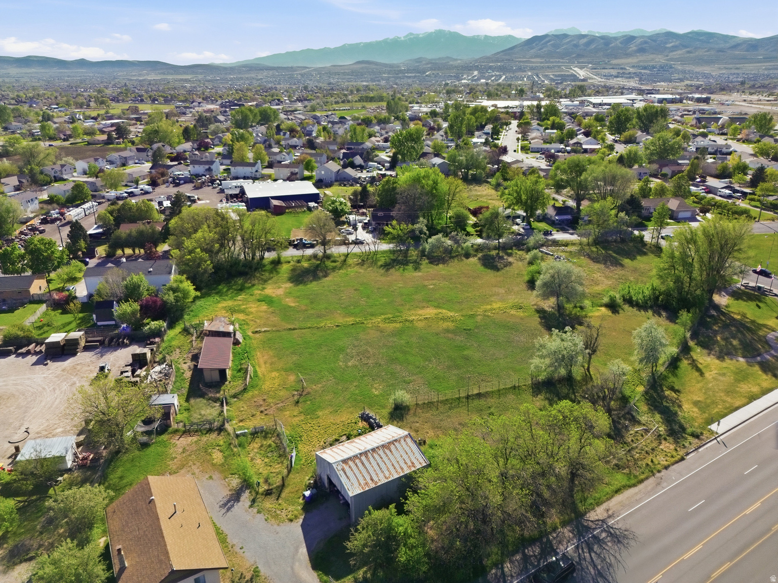 915 W STATE ST, Lehi, UT, 84043