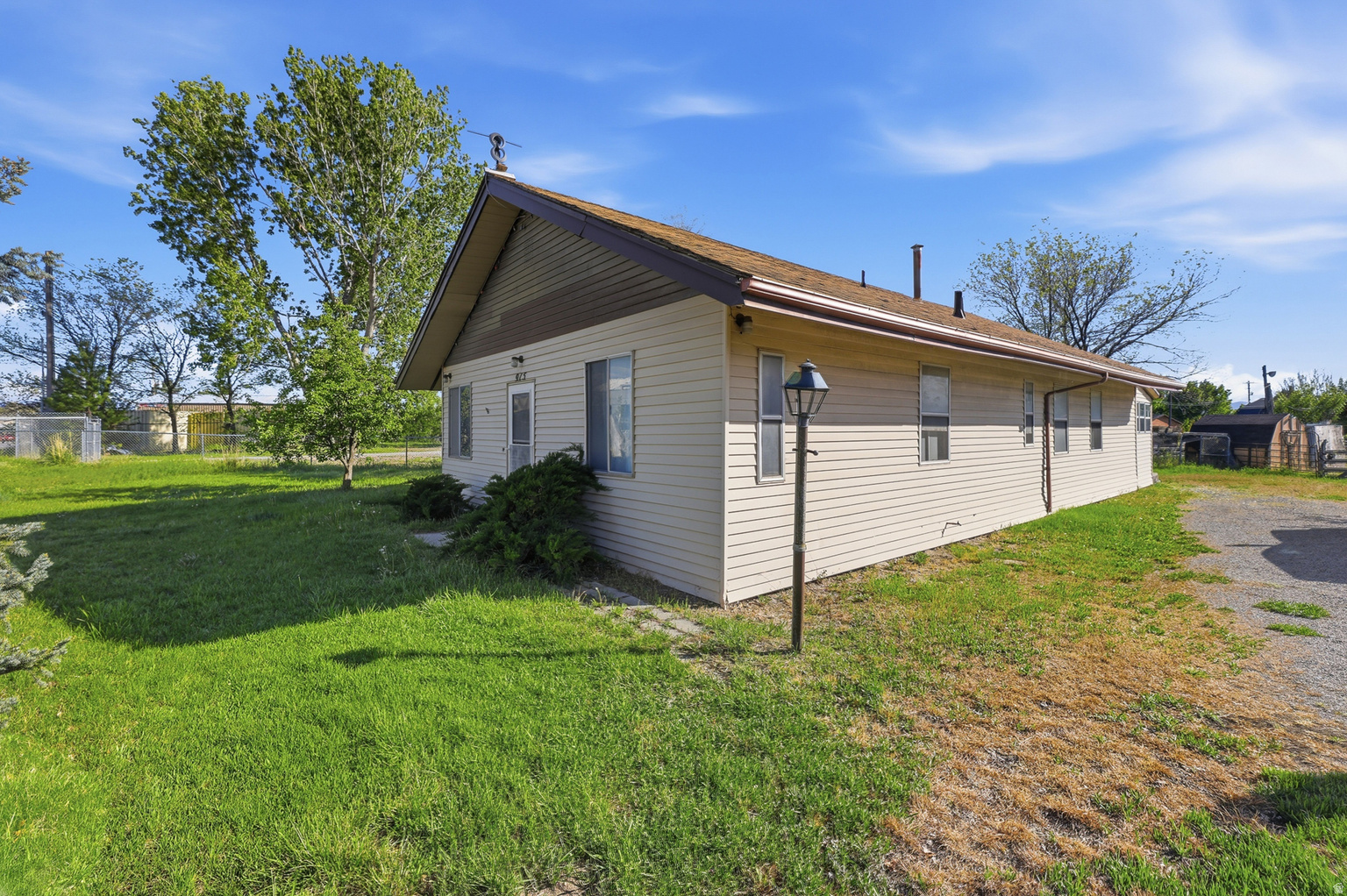 915 W STATE ST, Lehi, UT, 84043