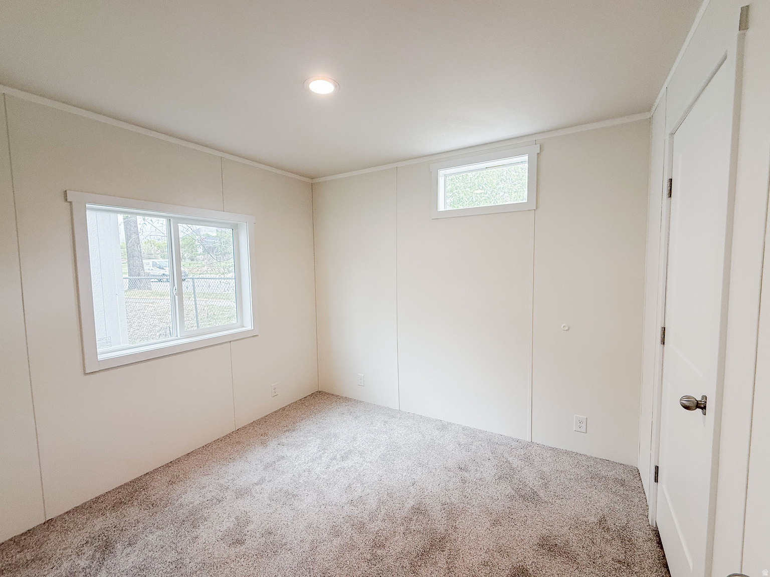 200 N HARRISVILLE RD UNIT 29, Ogden, UT, 84404