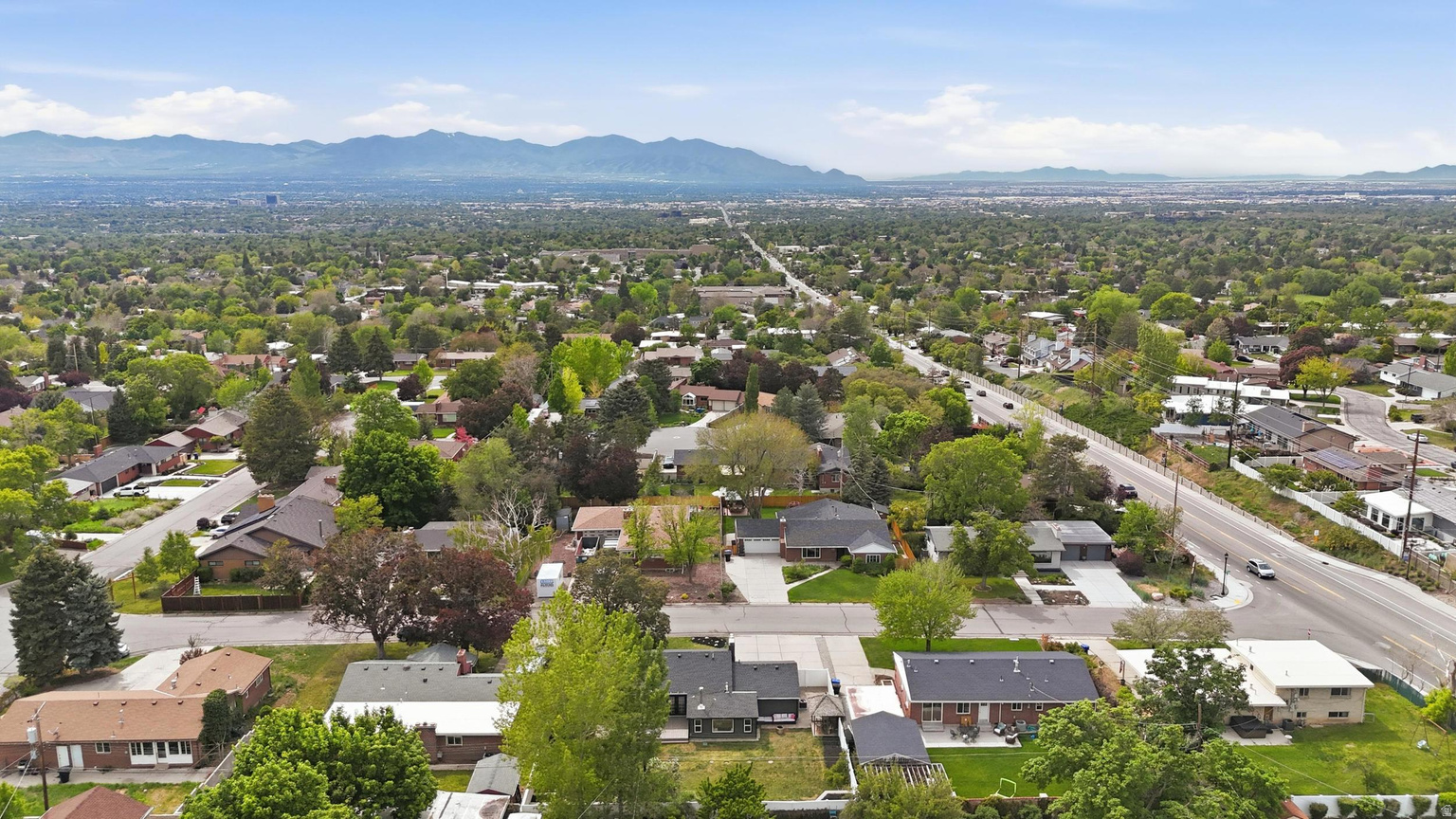 3927 S 3075 E, Holladay, UT, 84124 3927 S 3075 E, Holladay, UT, 84124