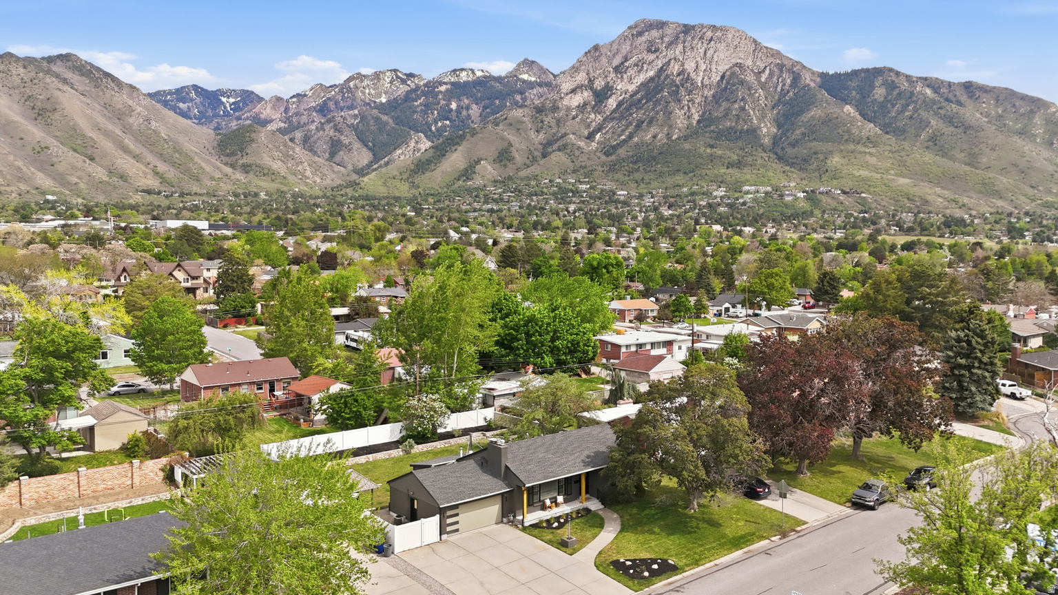 3927 S 3075 E, Holladay, UT, 84124 3927 S 3075 E, Holladay, UT, 84124