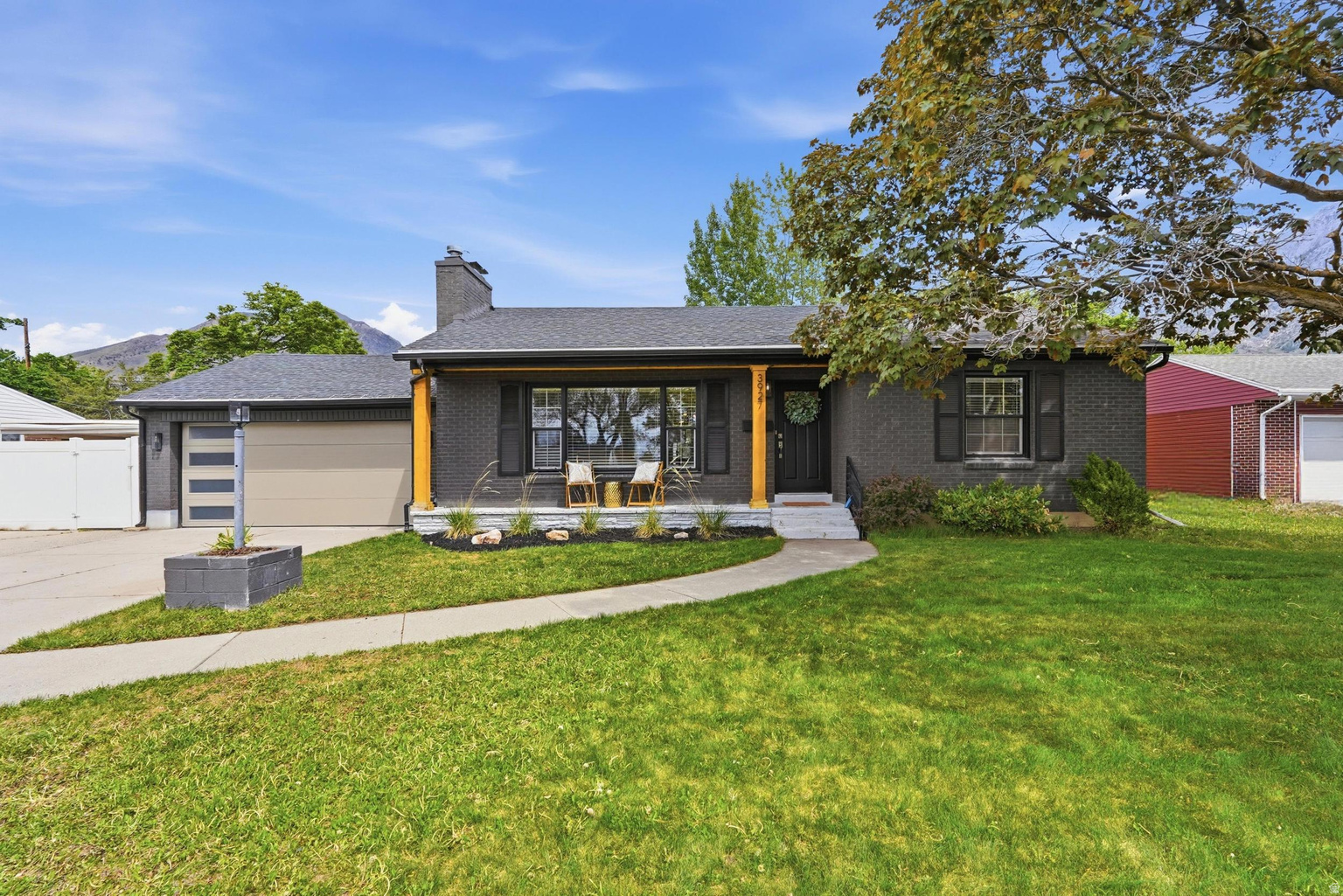 3927 S 3075 E, Holladay, UT, 84124 3927 S 3075 E, Holladay, UT, 84124
