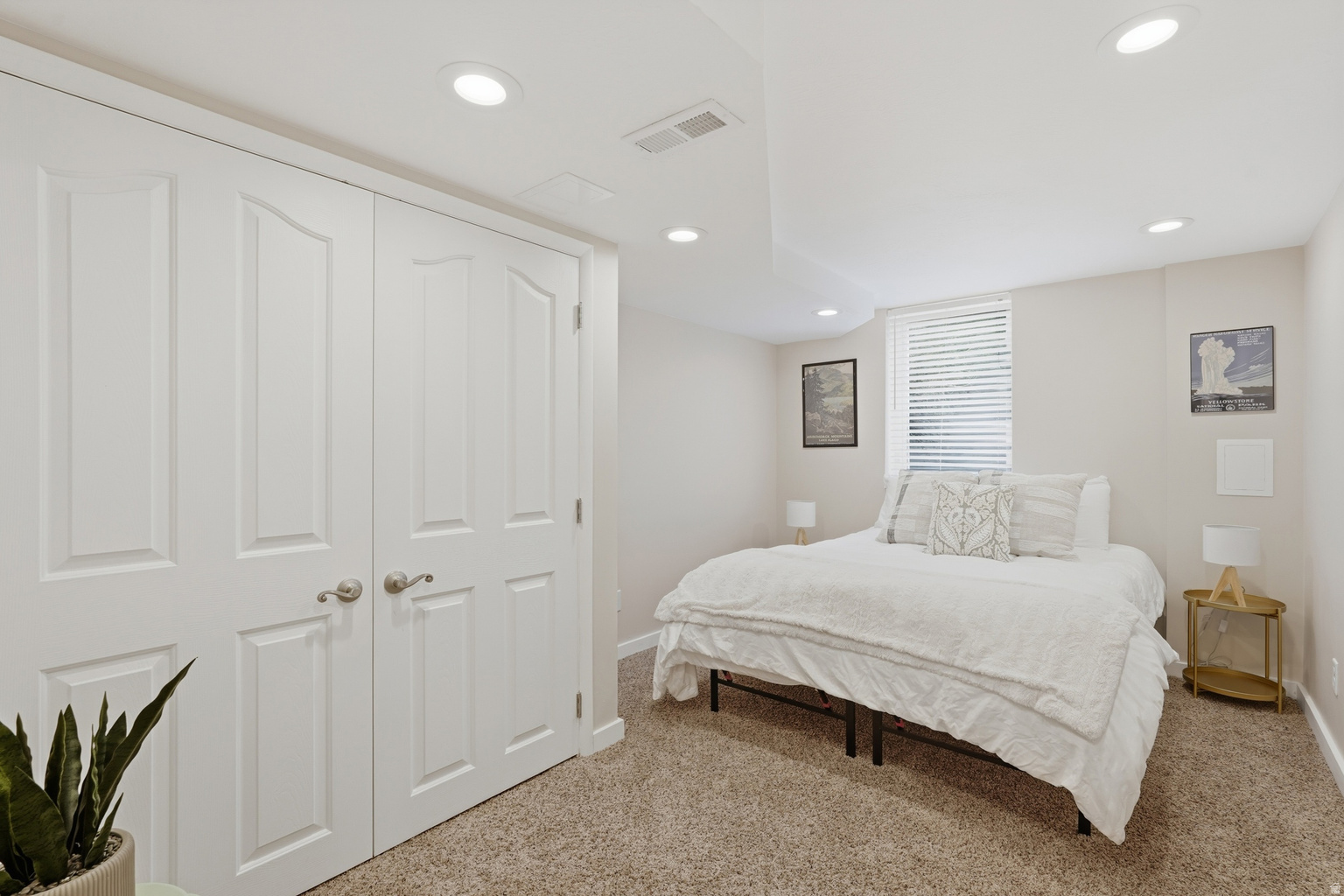 3927 S 3075 E, Holladay, UT, 84124 3927 S 3075 E, Holladay, UT, 84124
