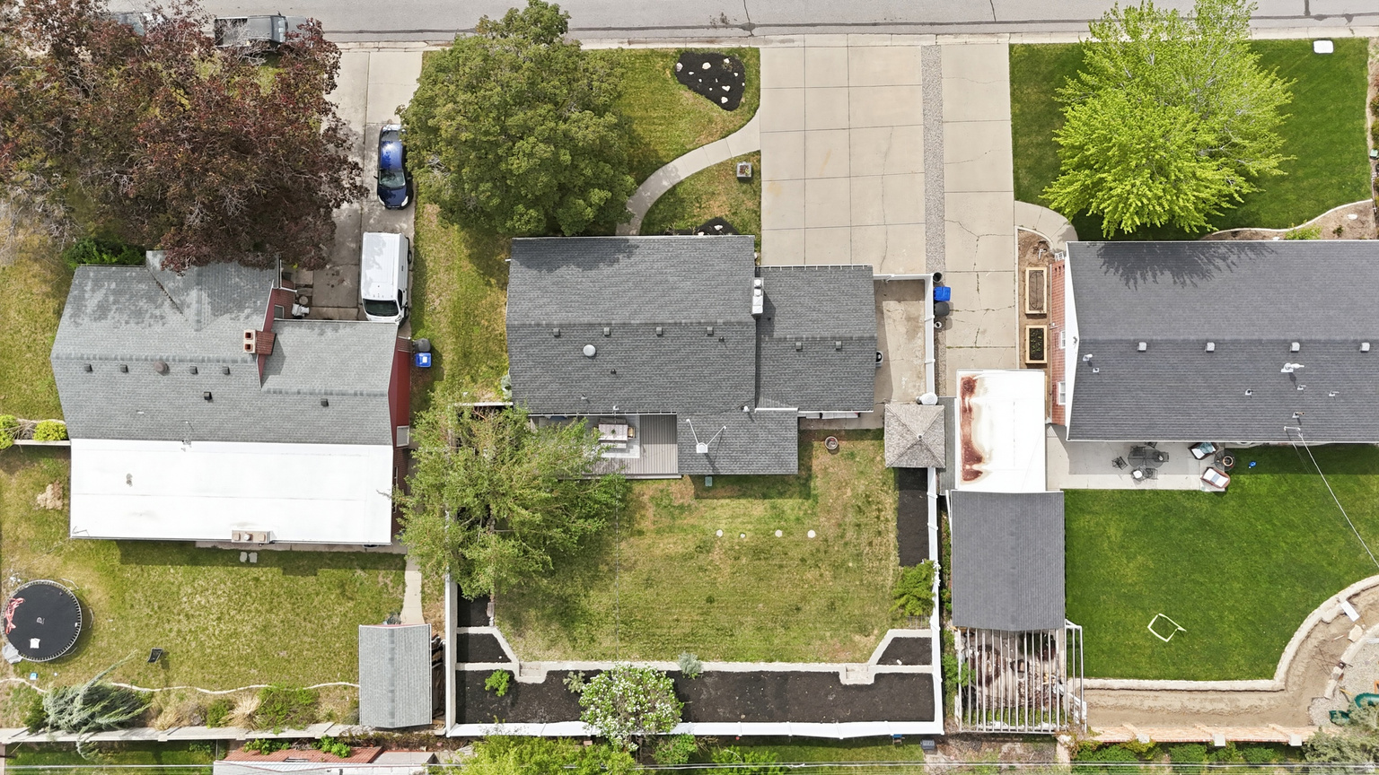 3927 S 3075 E, Holladay, UT, 84124 3927 S 3075 E, Holladay, UT, 84124