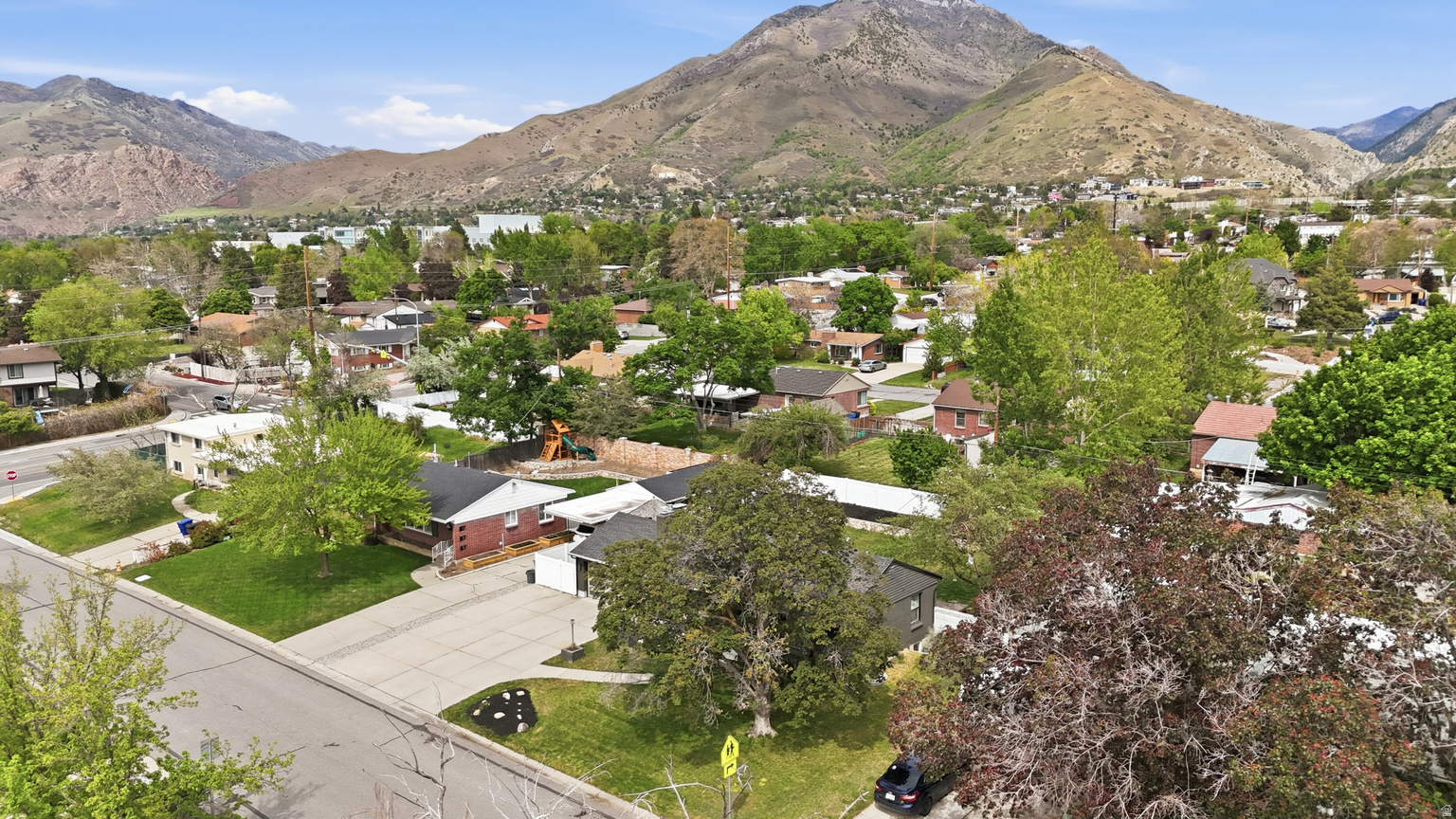 3927 S 3075 E, Holladay, UT, 84124 3927 S 3075 E, Holladay, UT, 84124