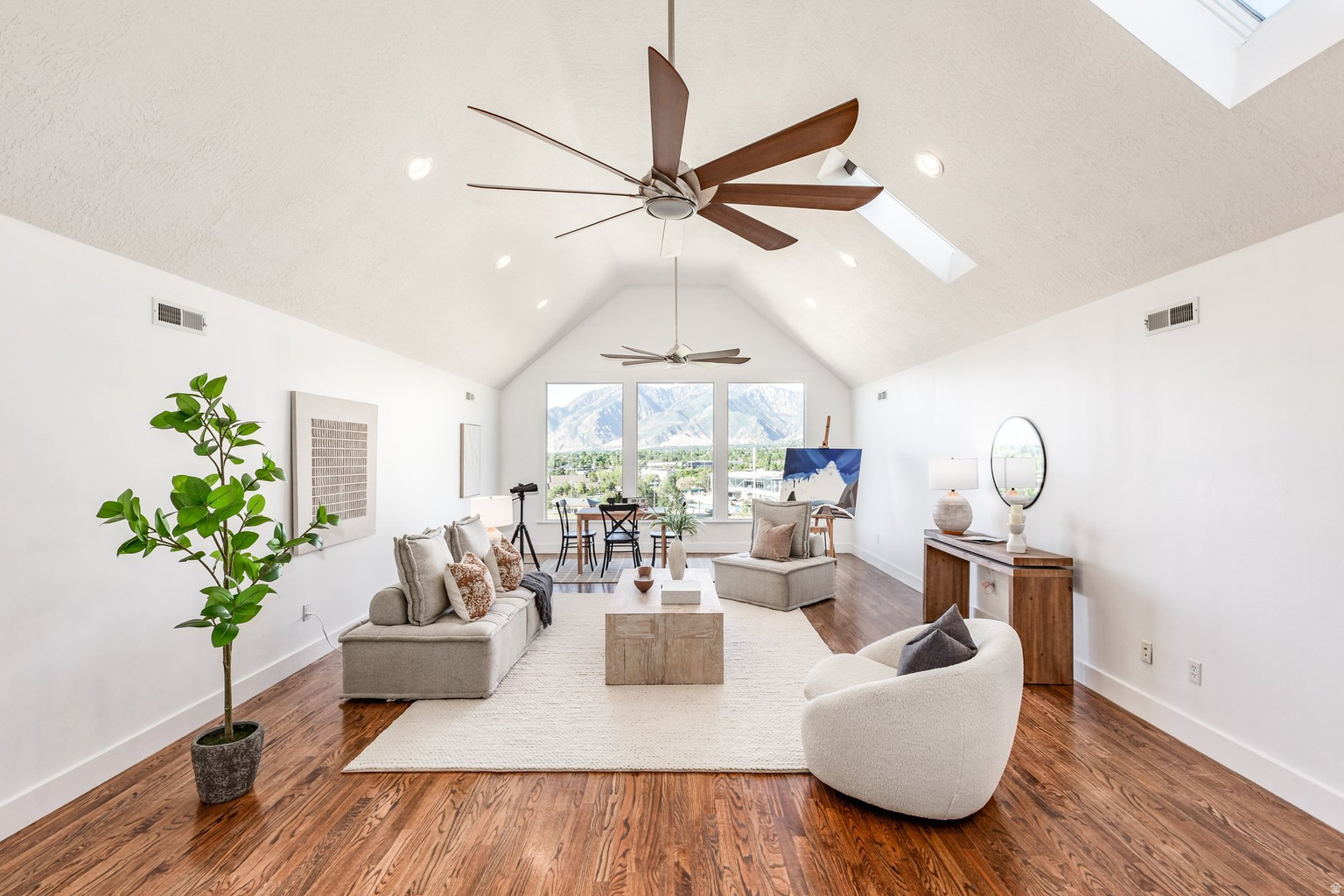 Featured Homes For You Featured Homes For You