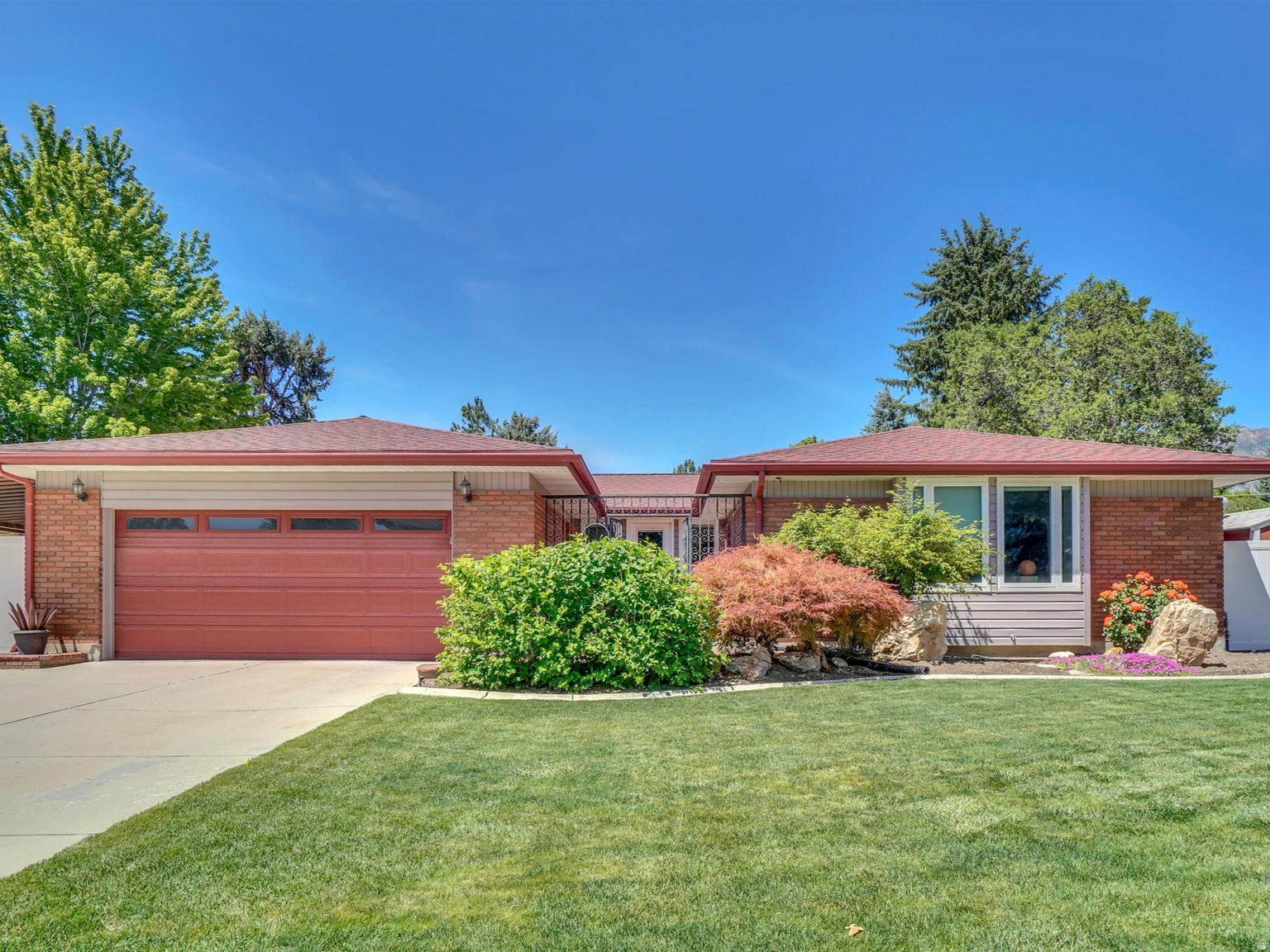 Sandy