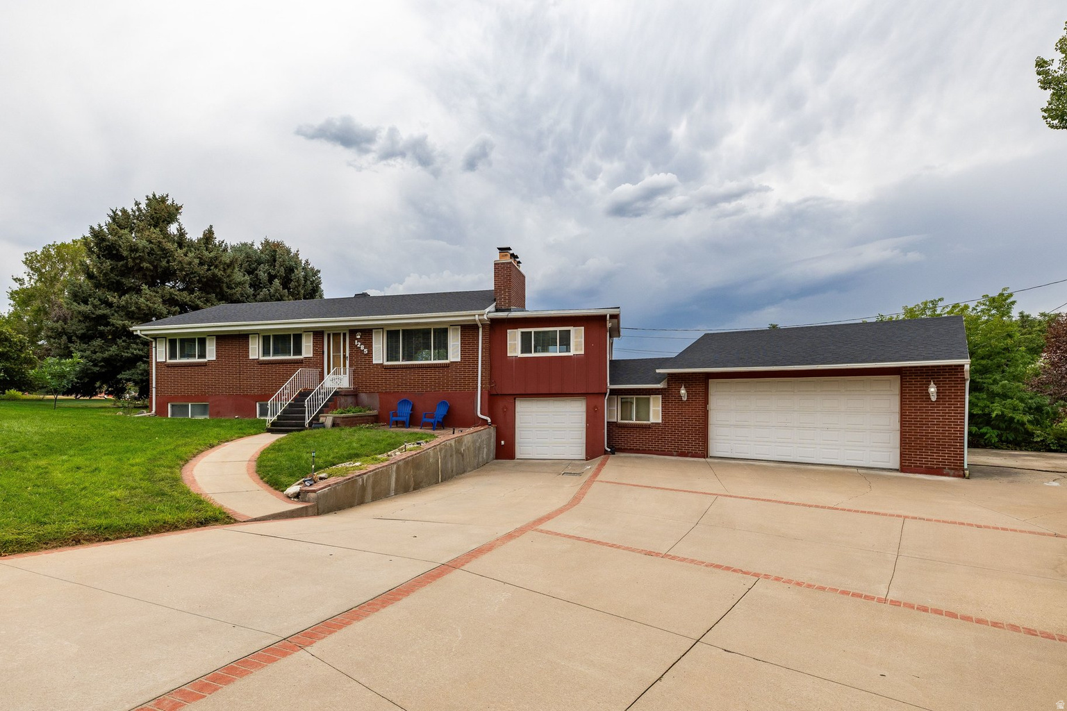Featured Listings