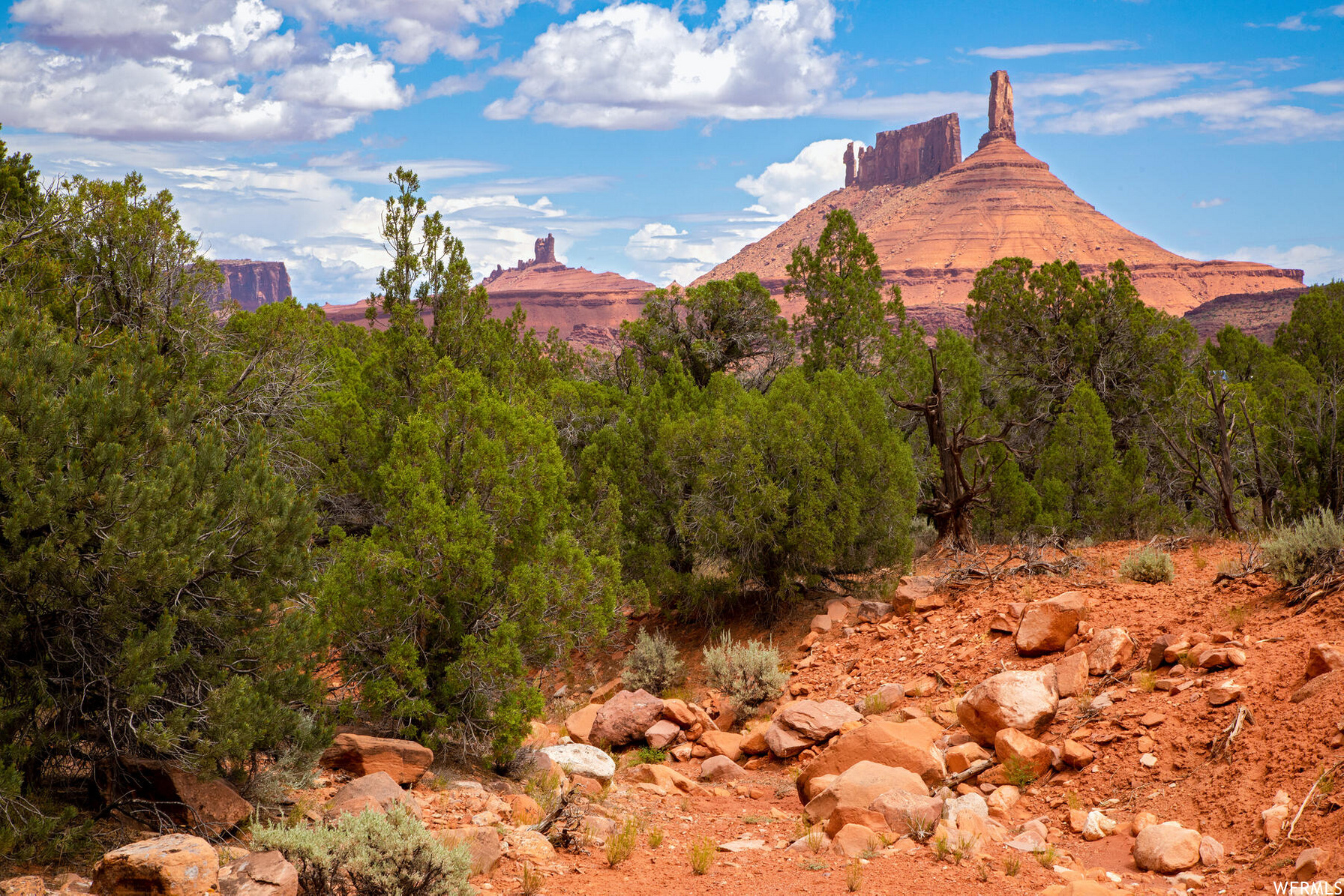 363 Castle Valley Dr Castle Valley UT 84532 290,000