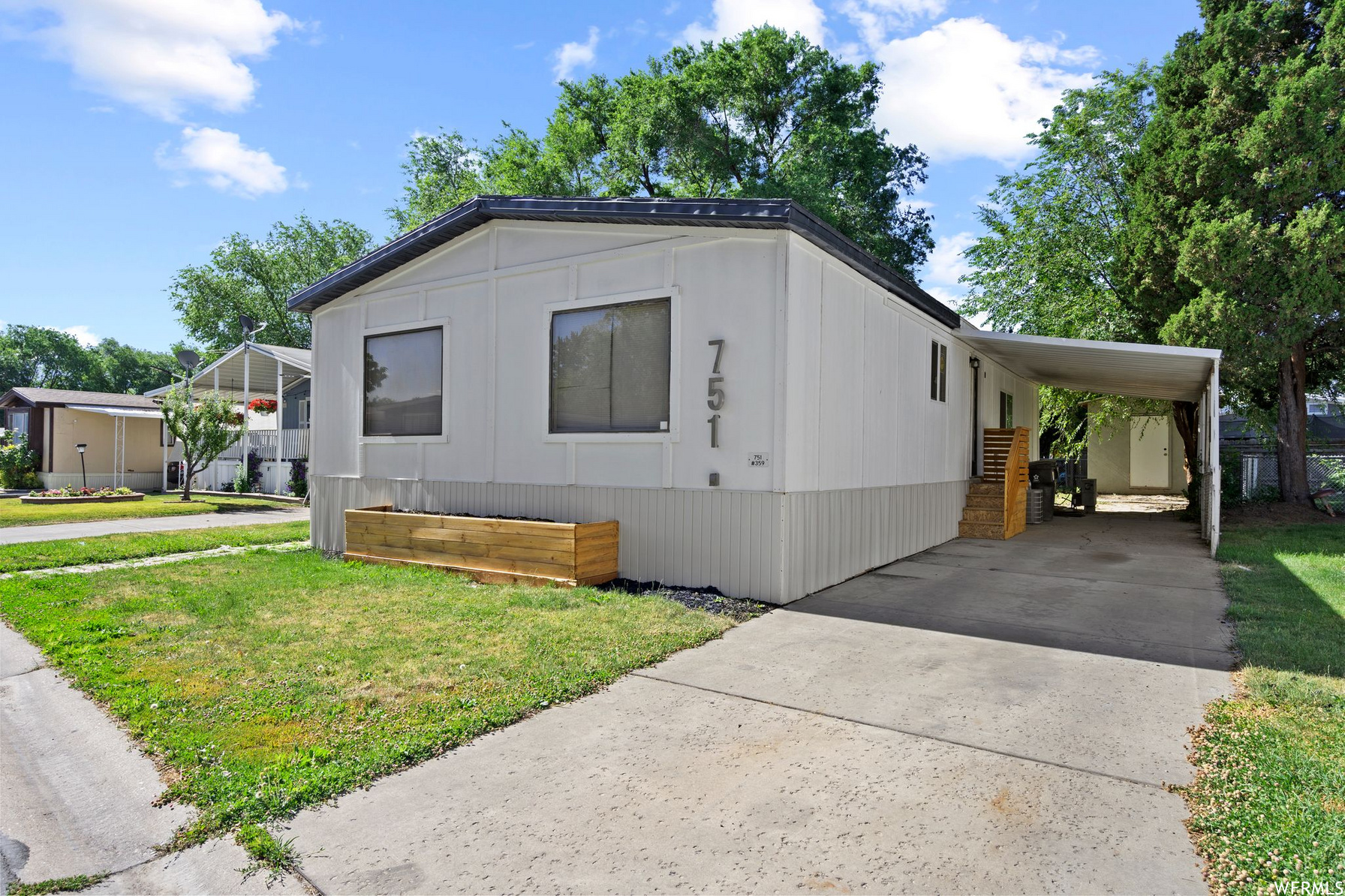 751 W Mount Tuscarora Dr 325 Taylorsville UT 84123 109,999