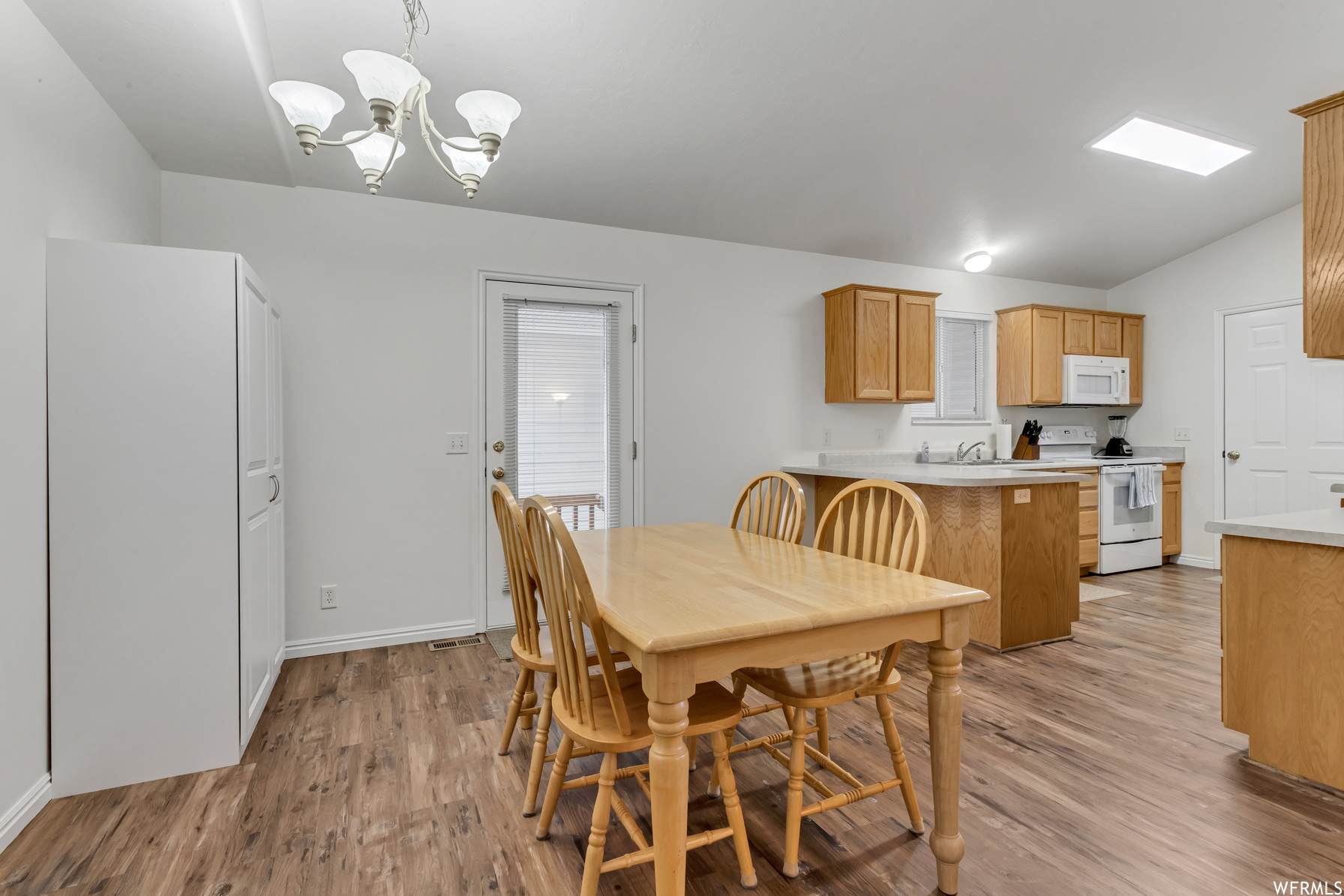 375 W Utah Dr Grantsville UT 84029 372,000