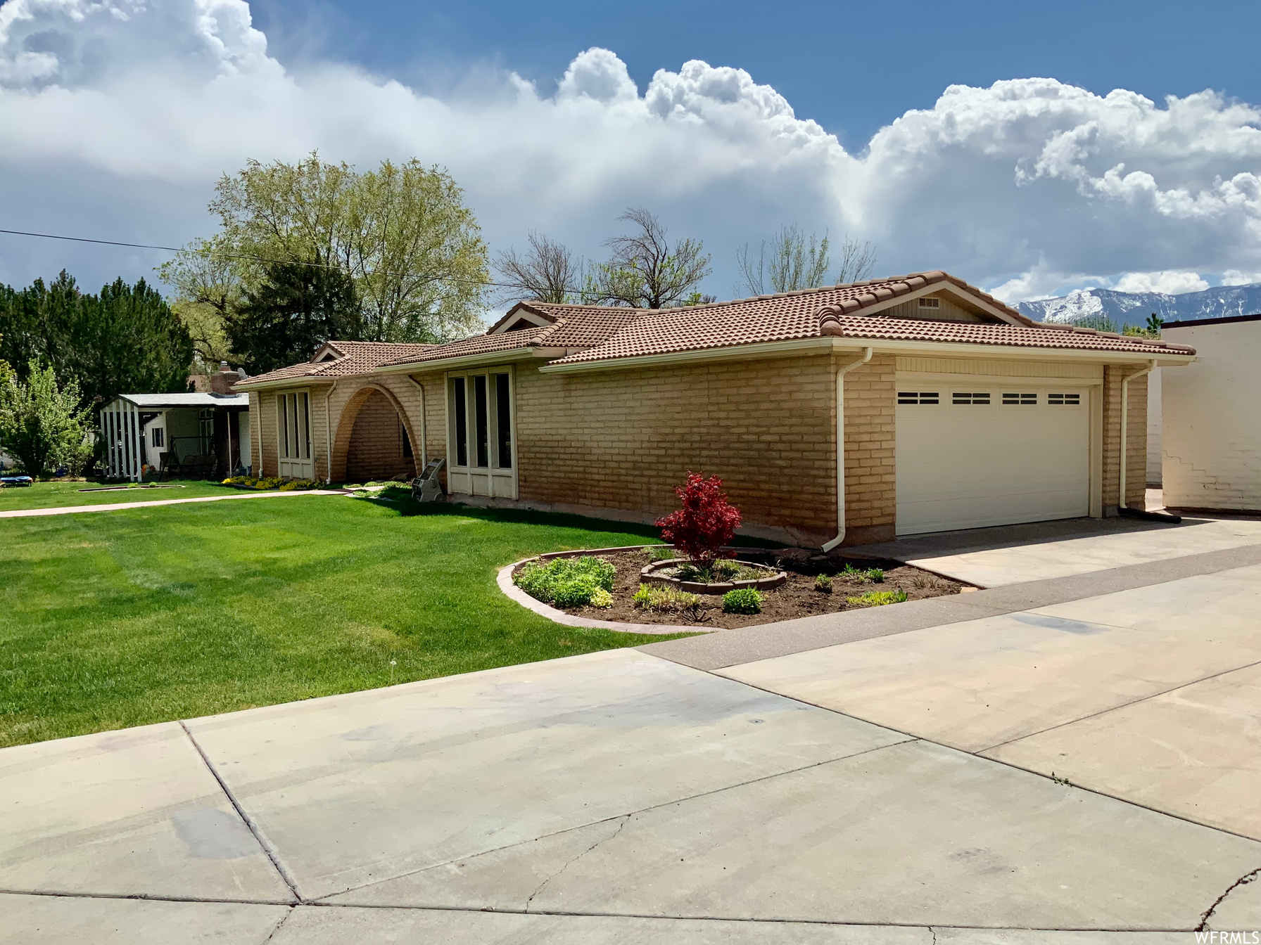 369 W 200 N Richfield UT 84701 474,000