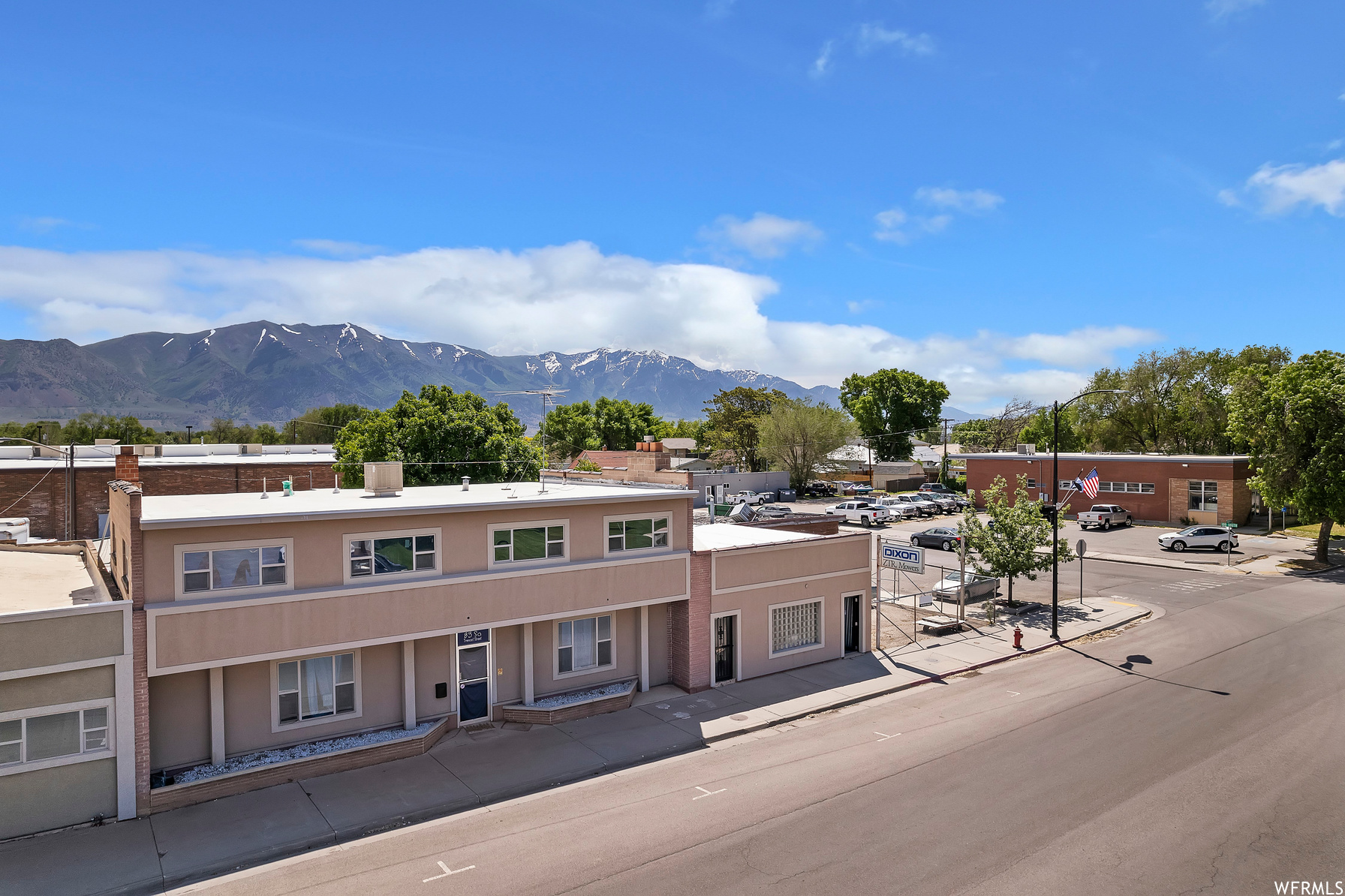 93 S Tremont St Tremonton UT 84337 599,700