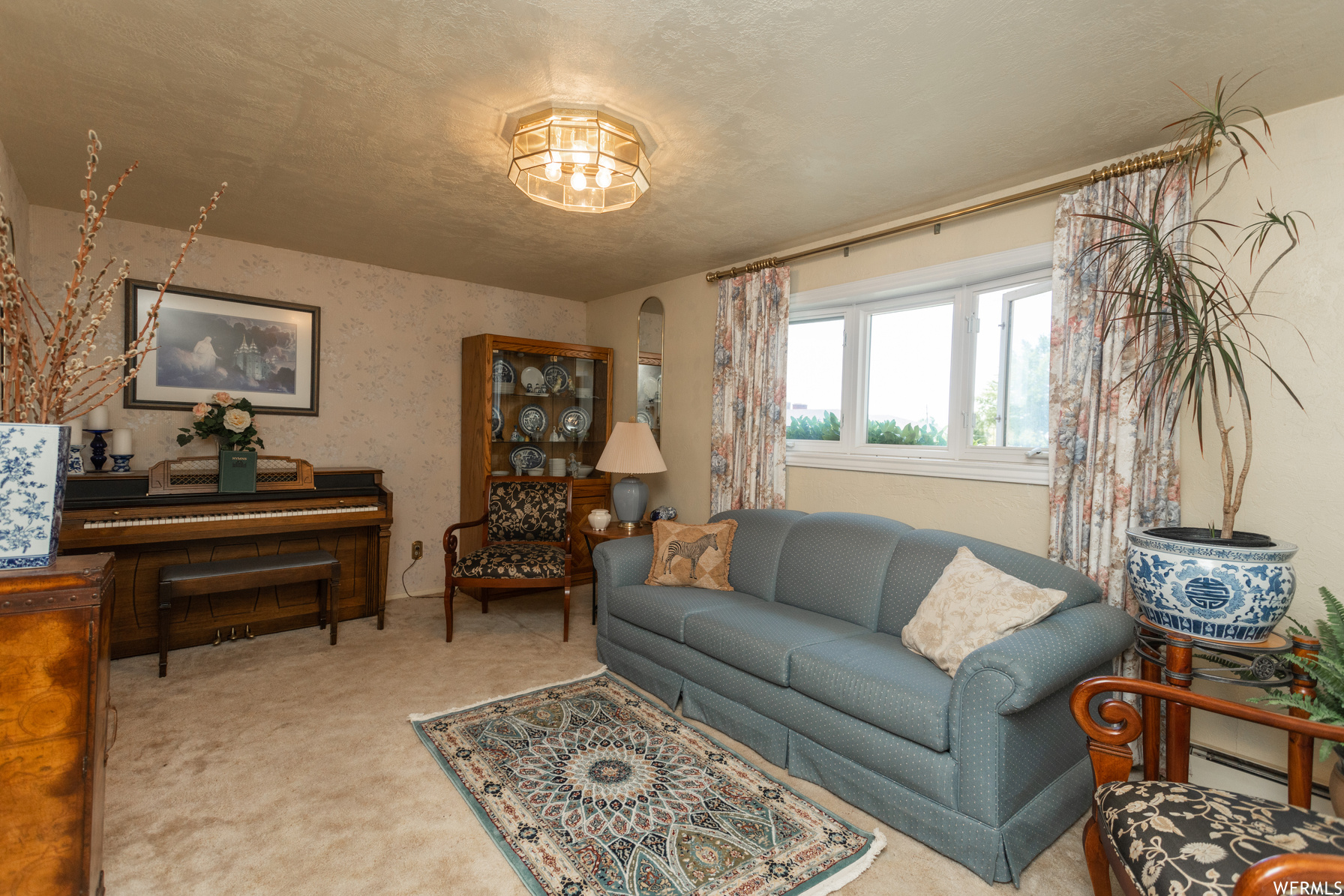 574 W 100 S Blanding UT 84511 395,000