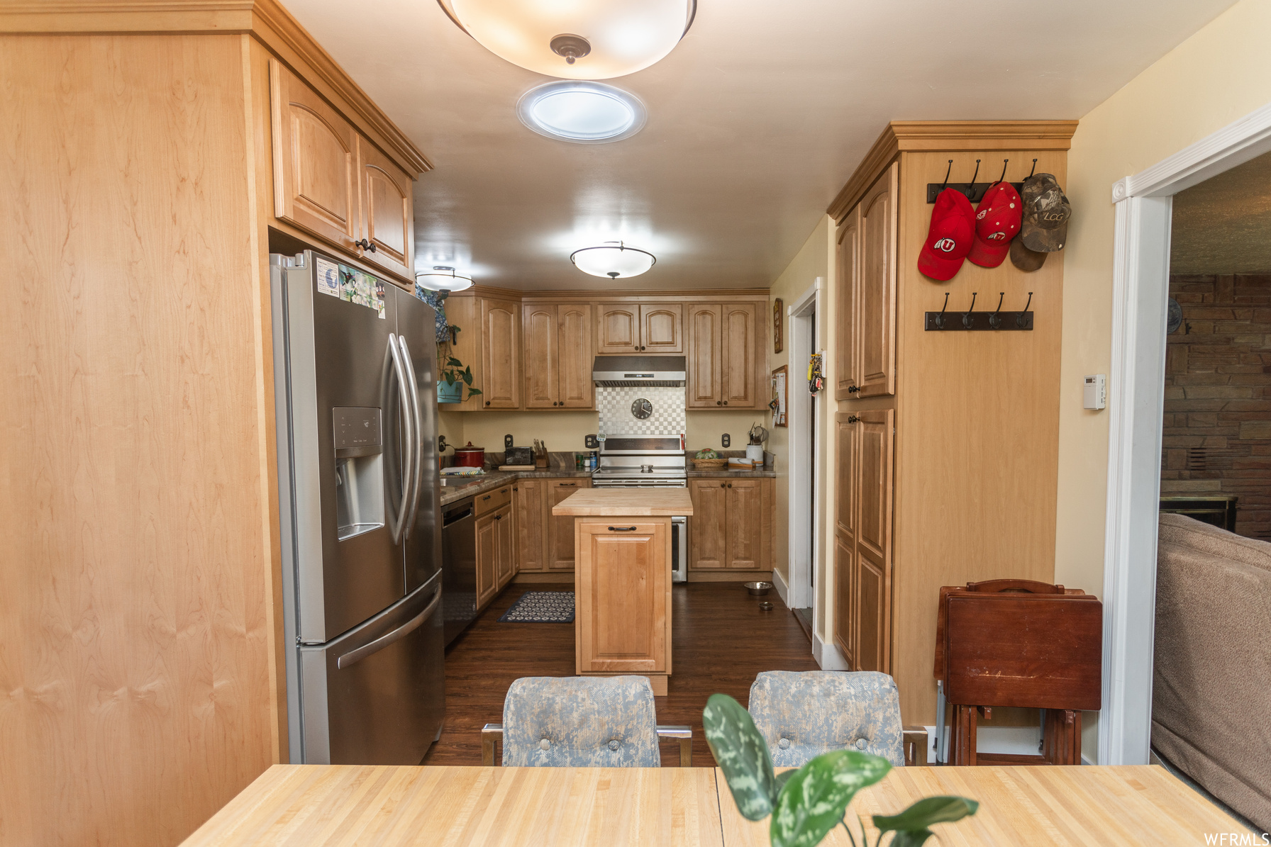 574 W 100 S Blanding UT 84511 395,000