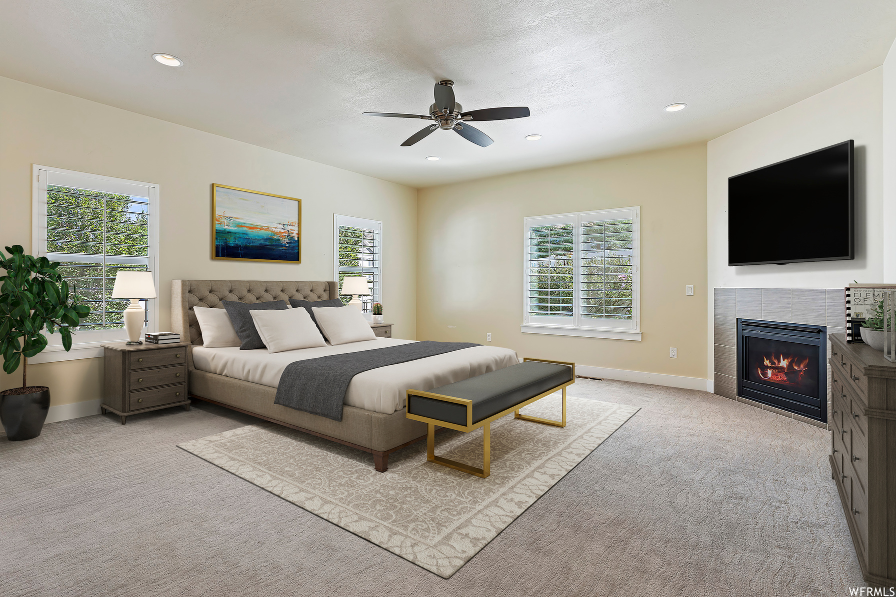 93 S Elberta Way Fruit Heights UT 84037 949,500