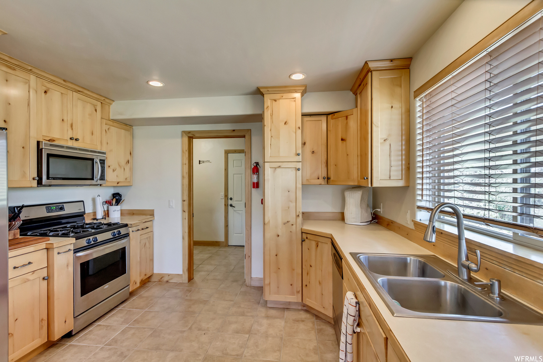 1936 S West Hoytsville Rd Wanship UT 84017 799,000