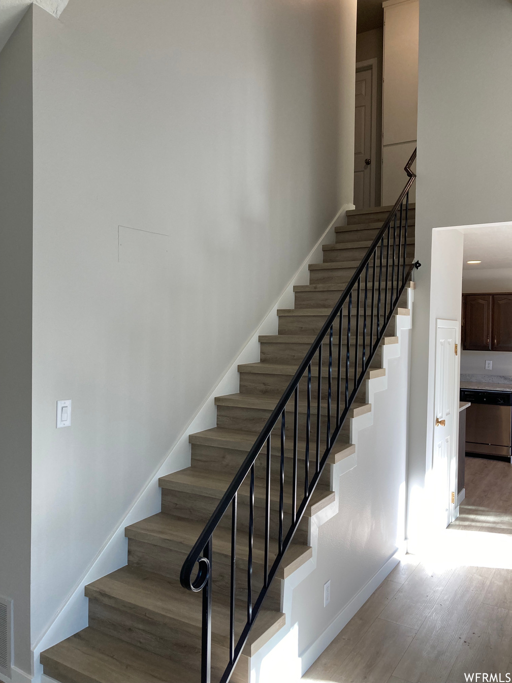 3470 N Brookside Dr Provo UT 84604 410,000