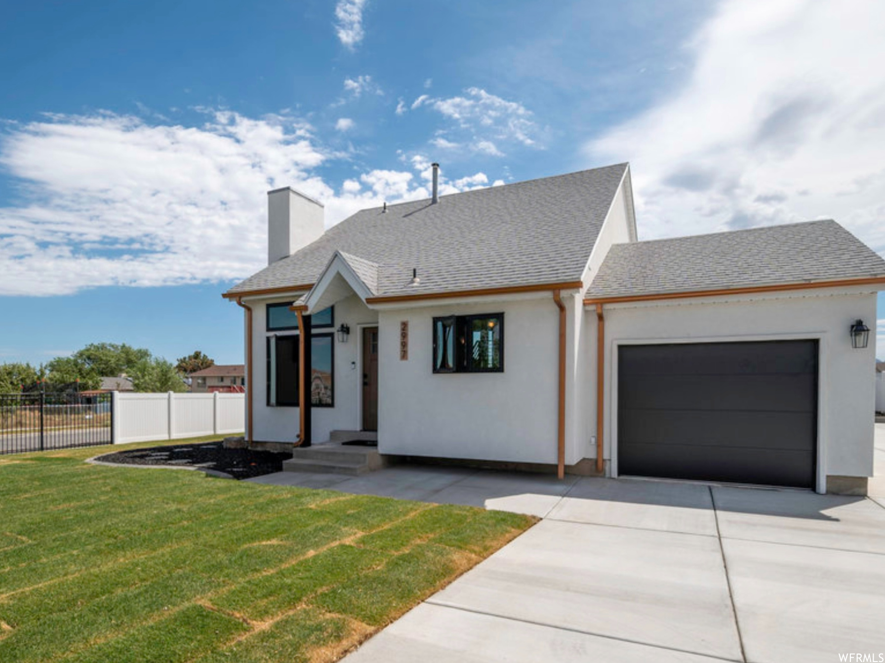 2997 S Dalesend Dr Magna UT 84044 525,000