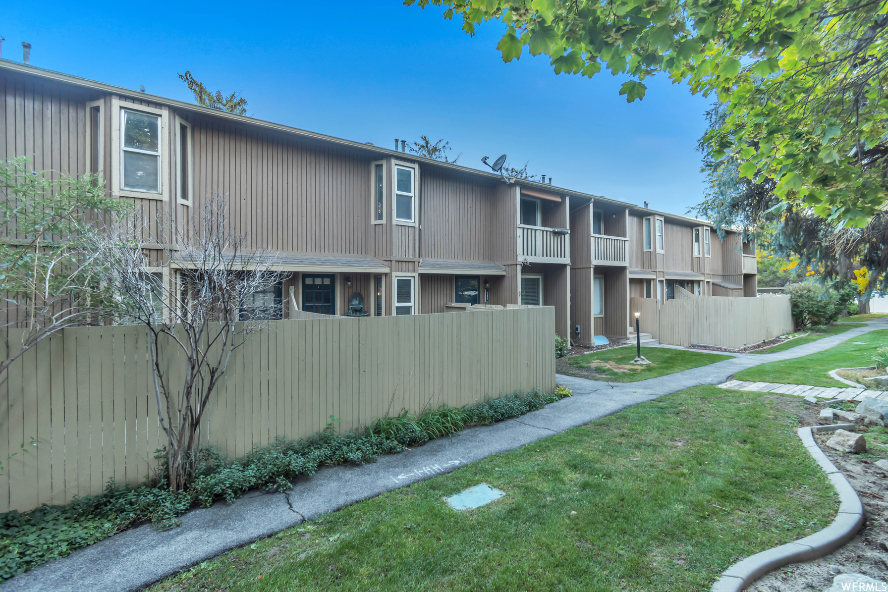 645 E Cobblestone Dr Midvale UT 84047 340,000